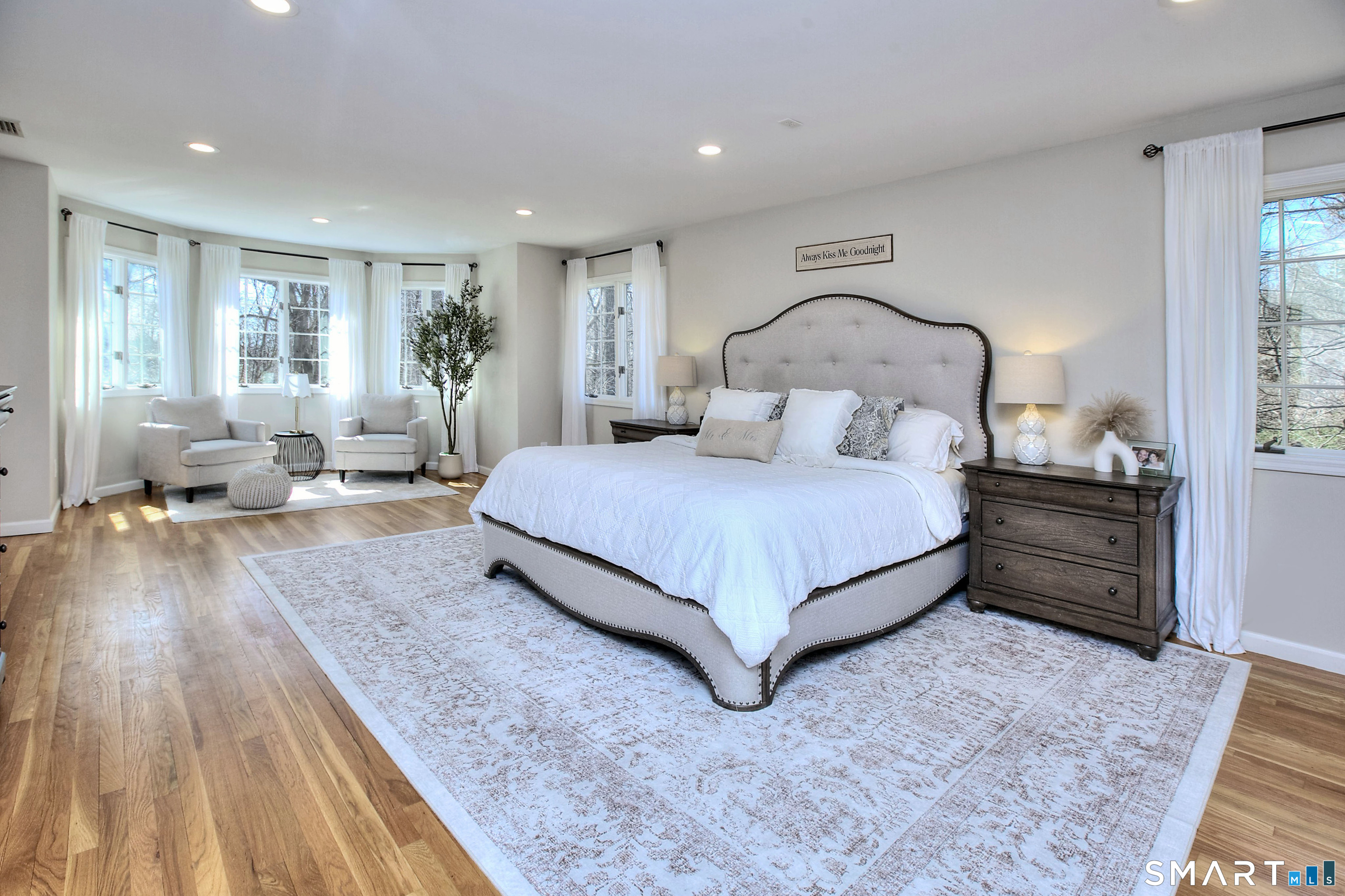 124 Shady Knoll Drive