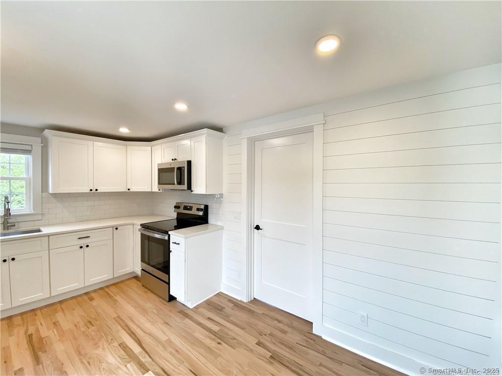 32 Pulaski Street 3