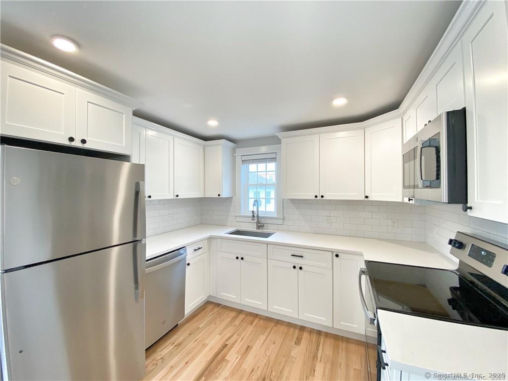 32 Pulaski Street 3