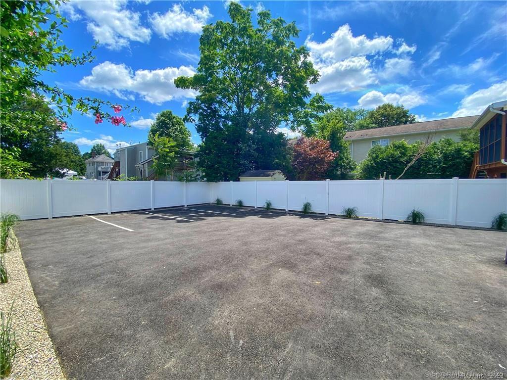 32 Pulaski Street 3