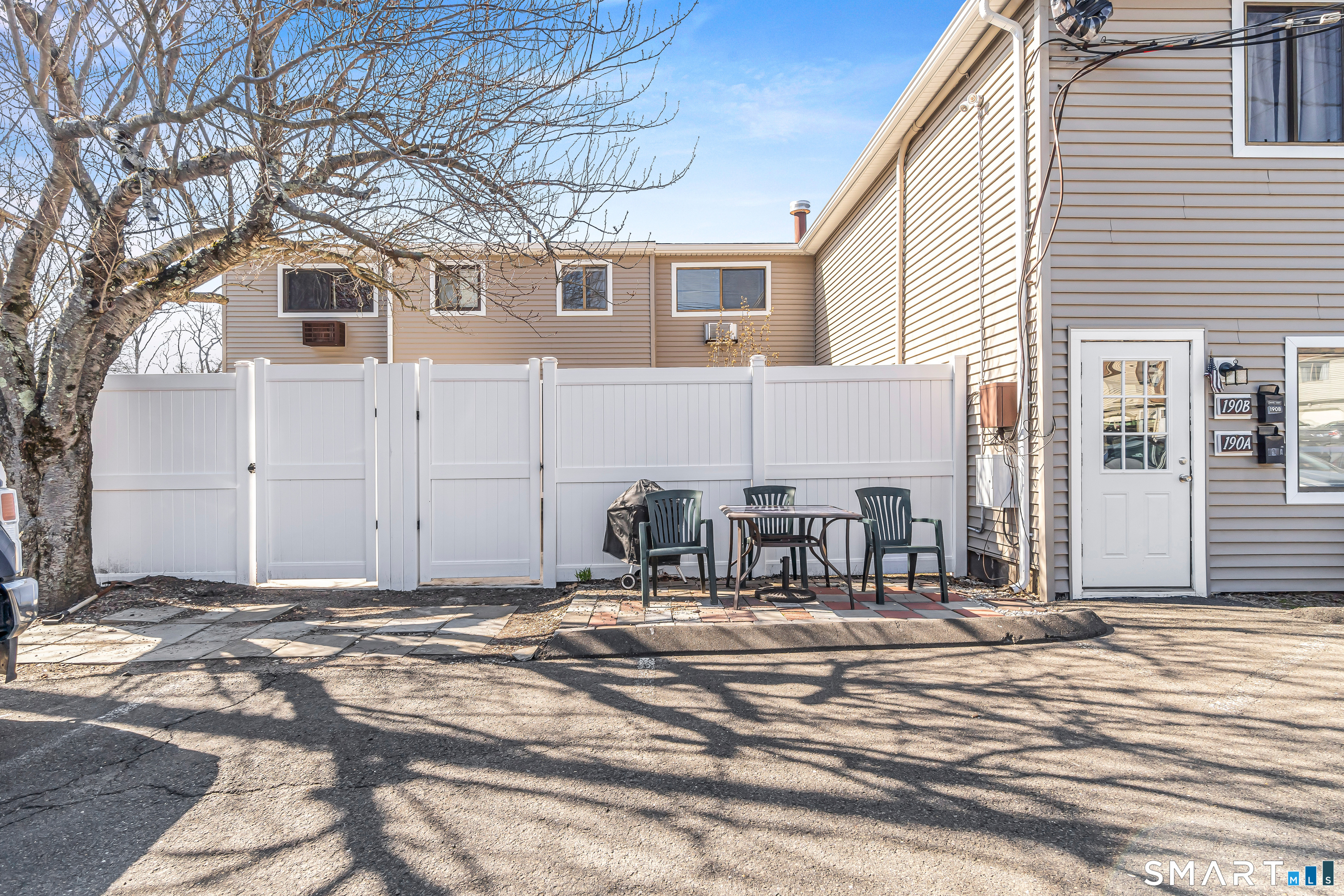 20 Trolley Circle 20