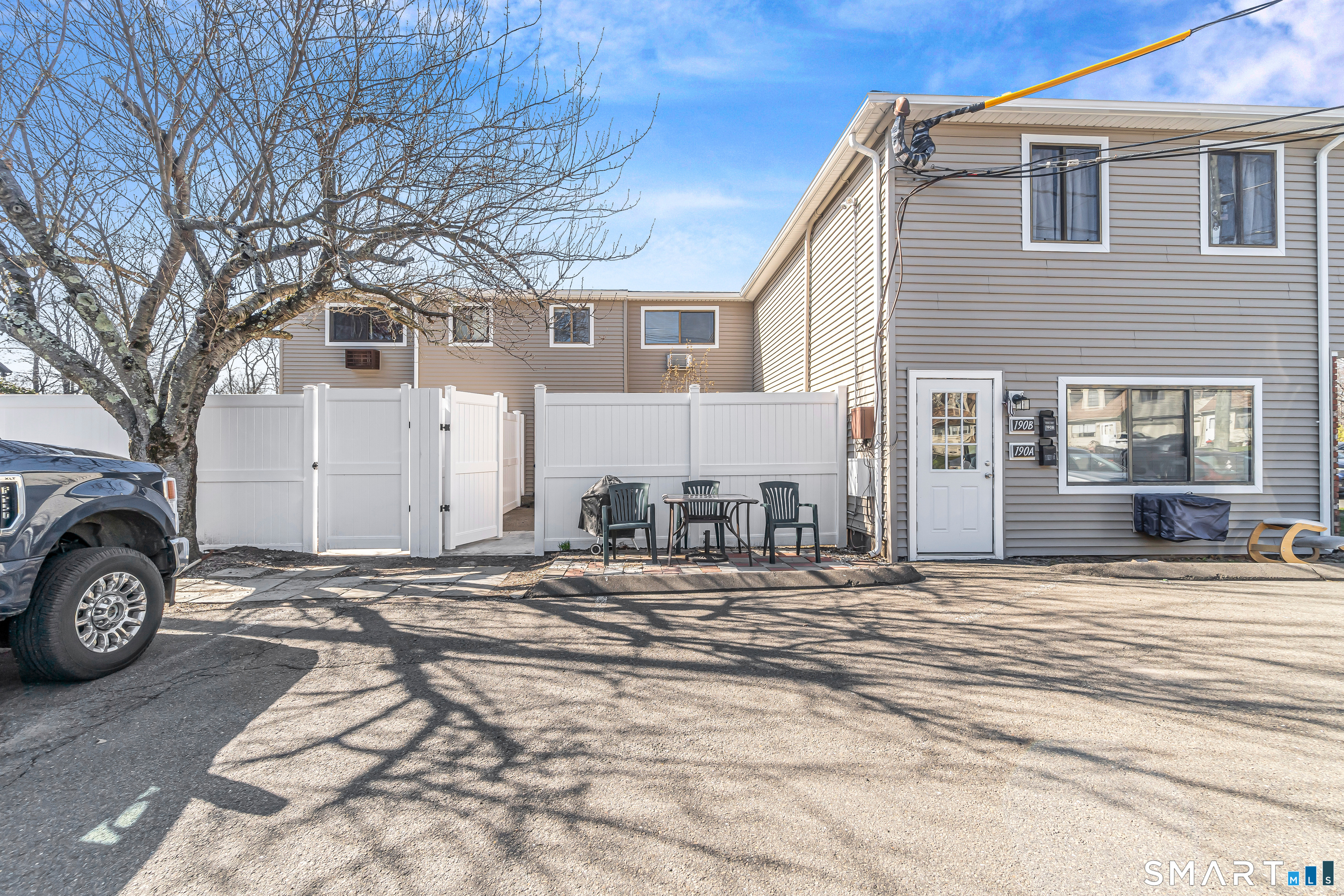 20 Trolley Circle 20