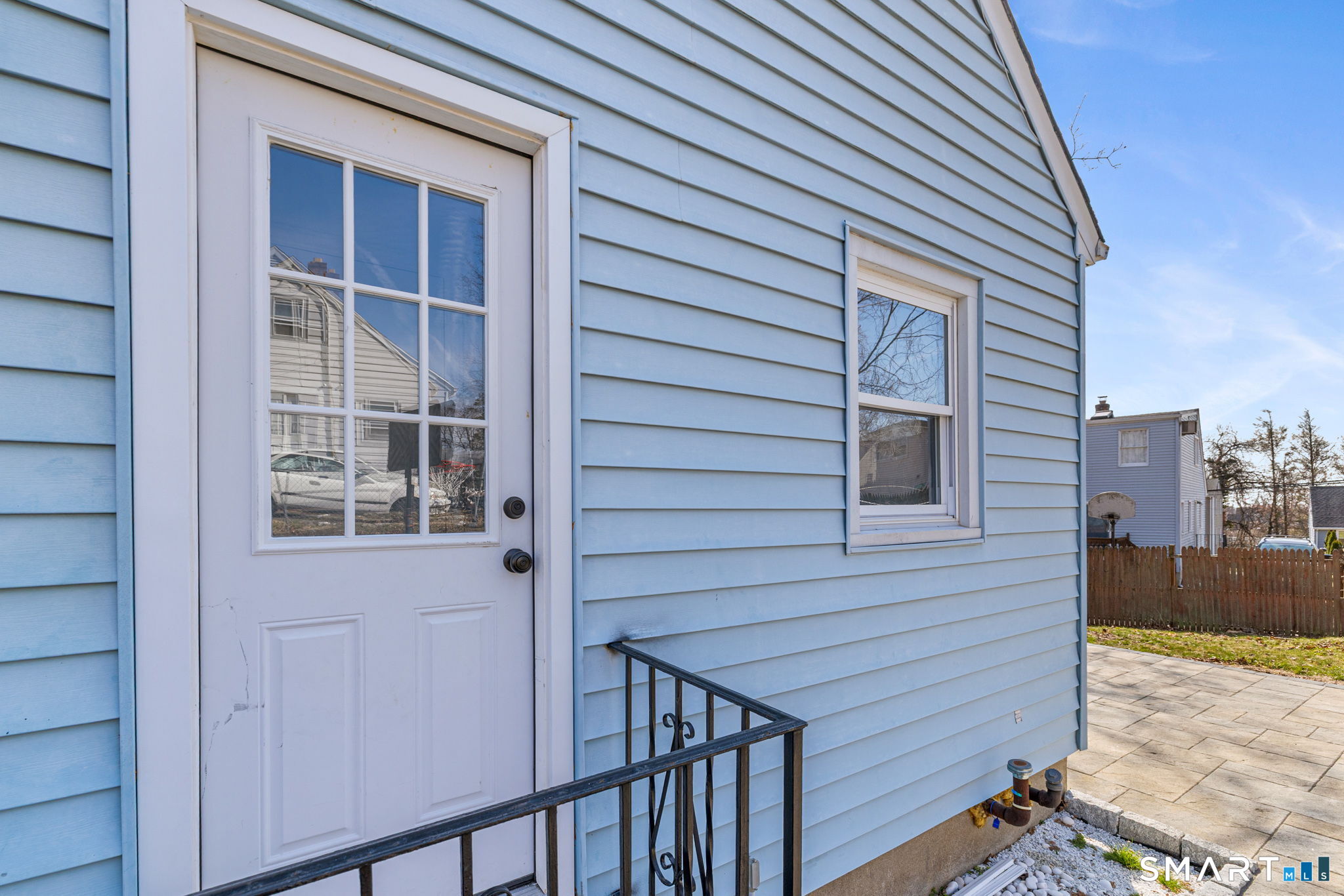 255 Ruth Street