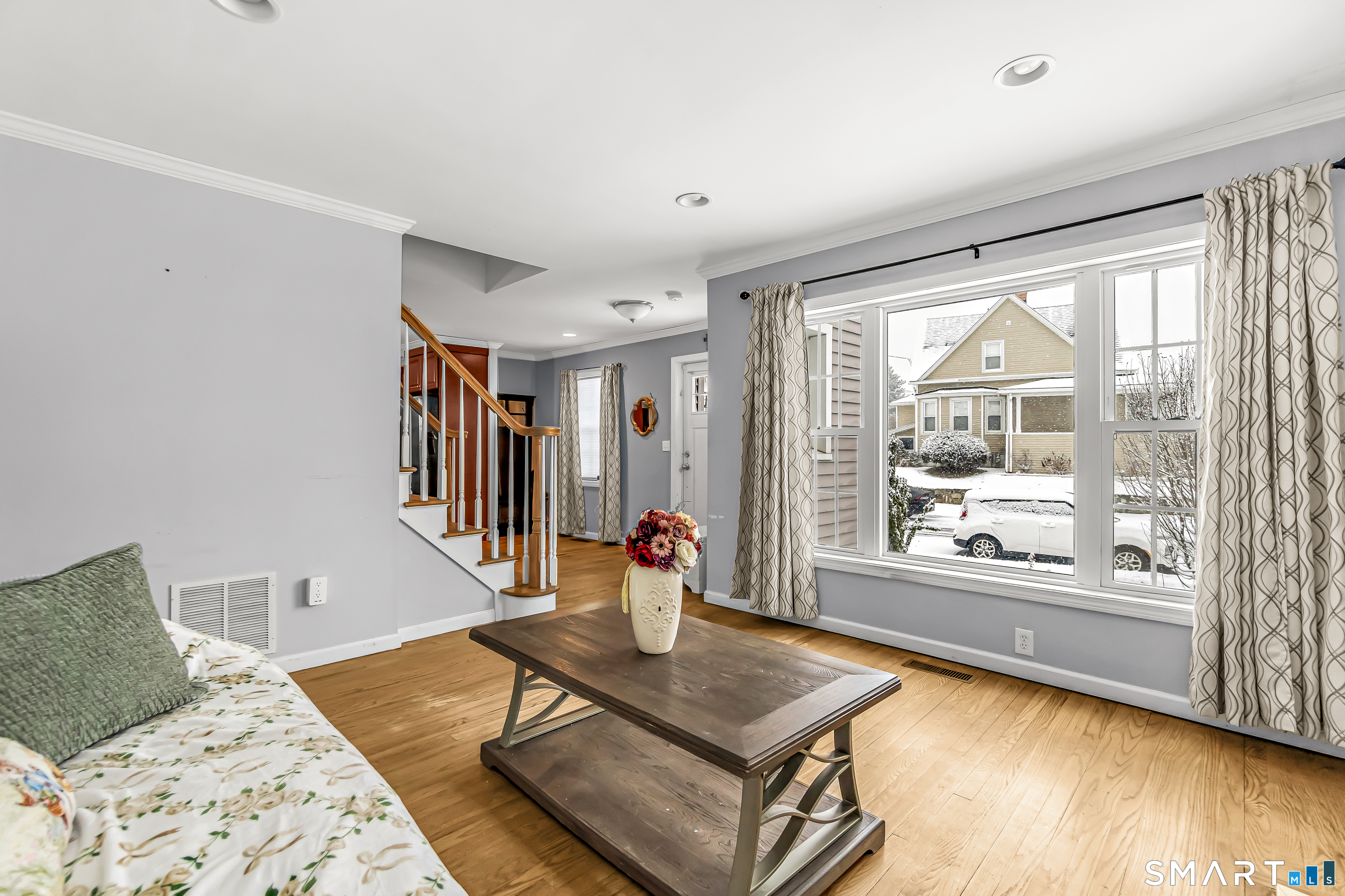15 Henry Avenue