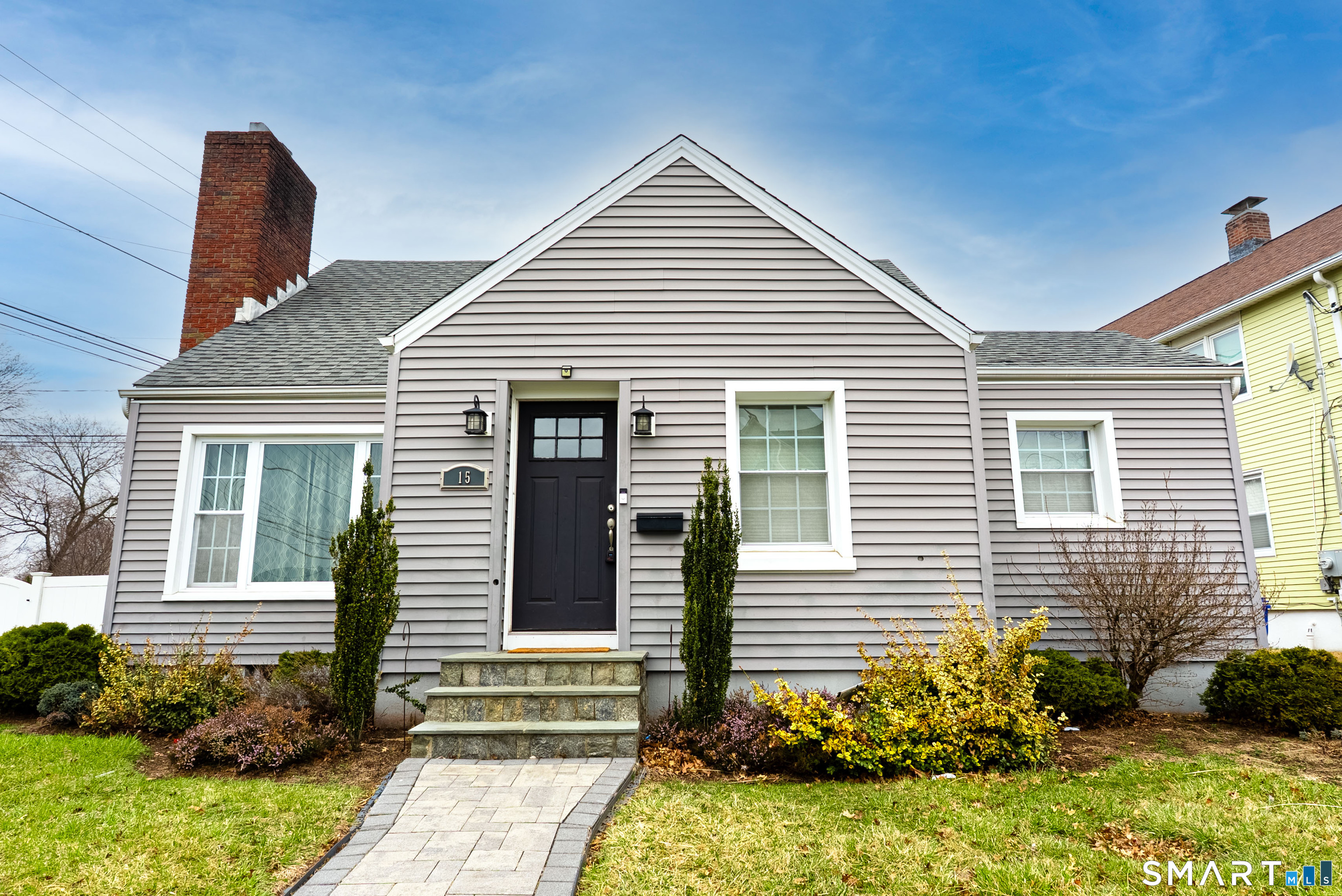 15 Henry Avenue