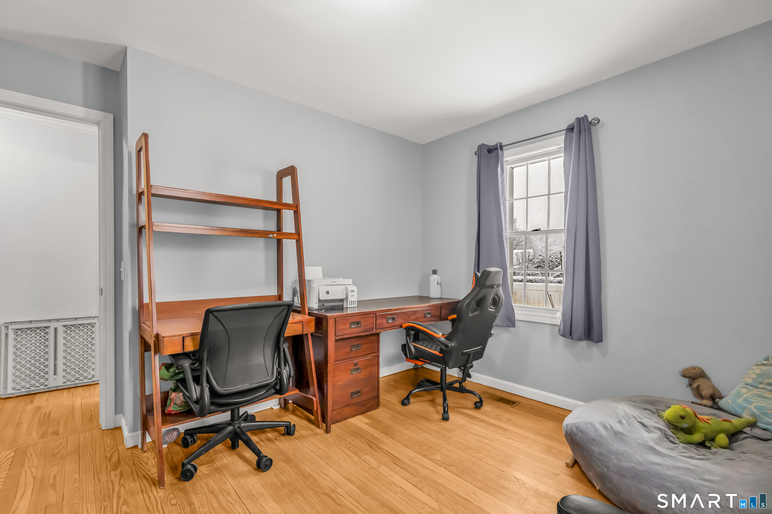 15 Henry Avenue