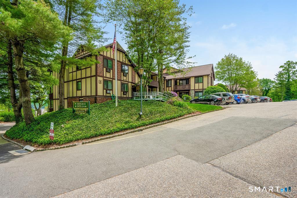 125 Warner Hill Road 103