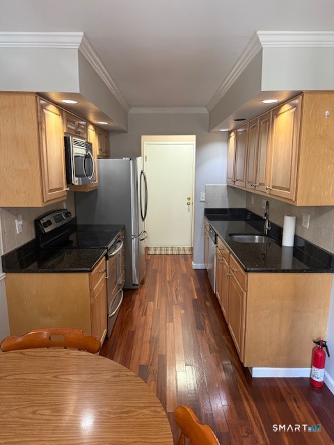 125 Warner Hill Road 103
