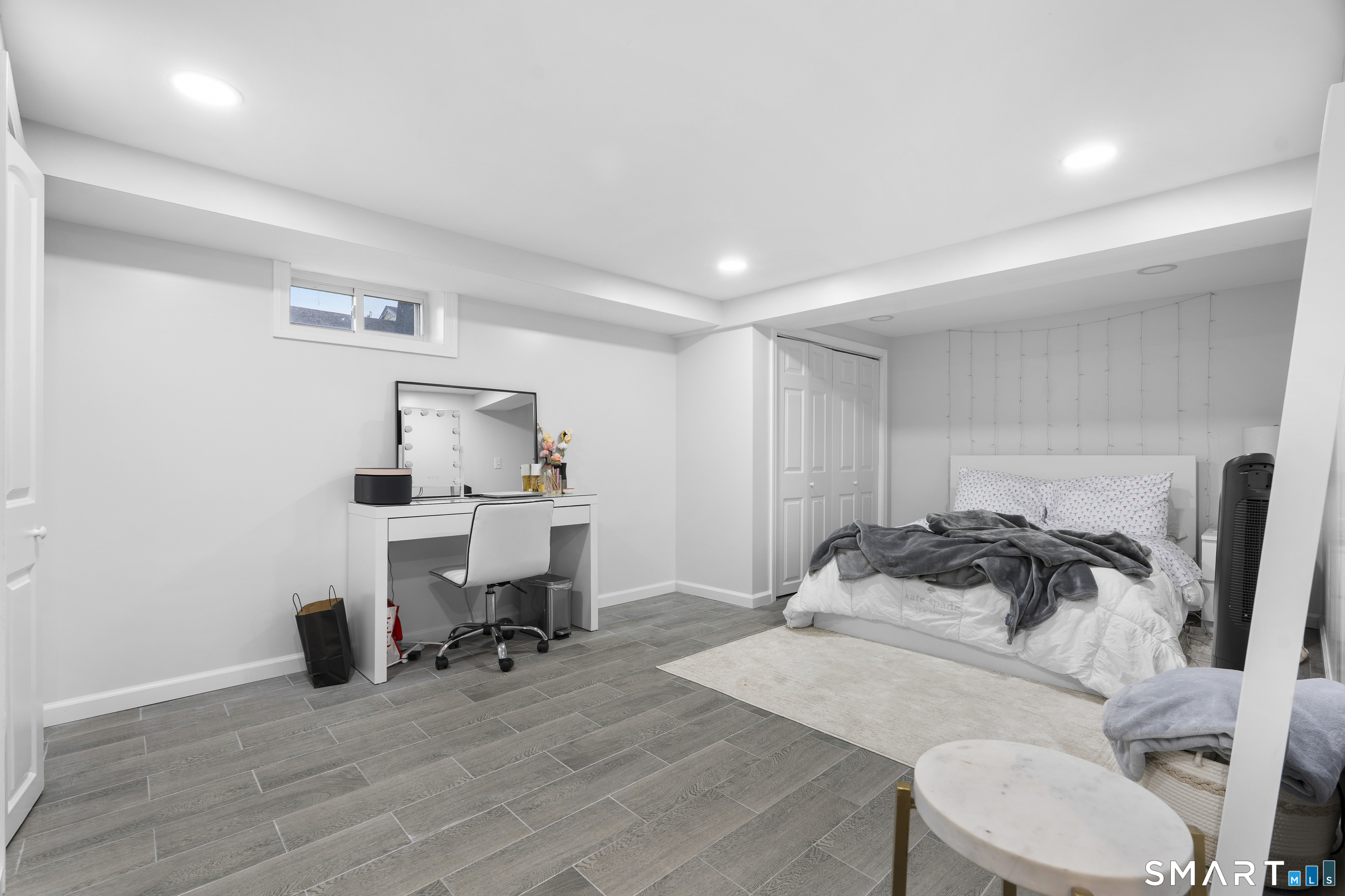 5 Cloverhill Avenue