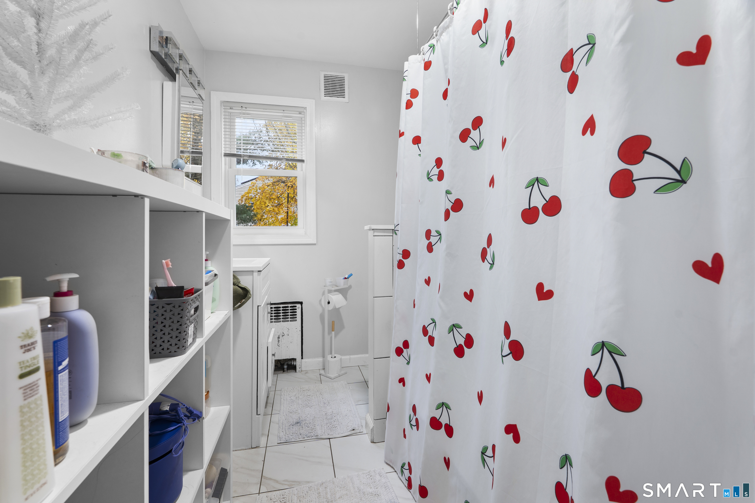 5 Cloverhill Avenue
