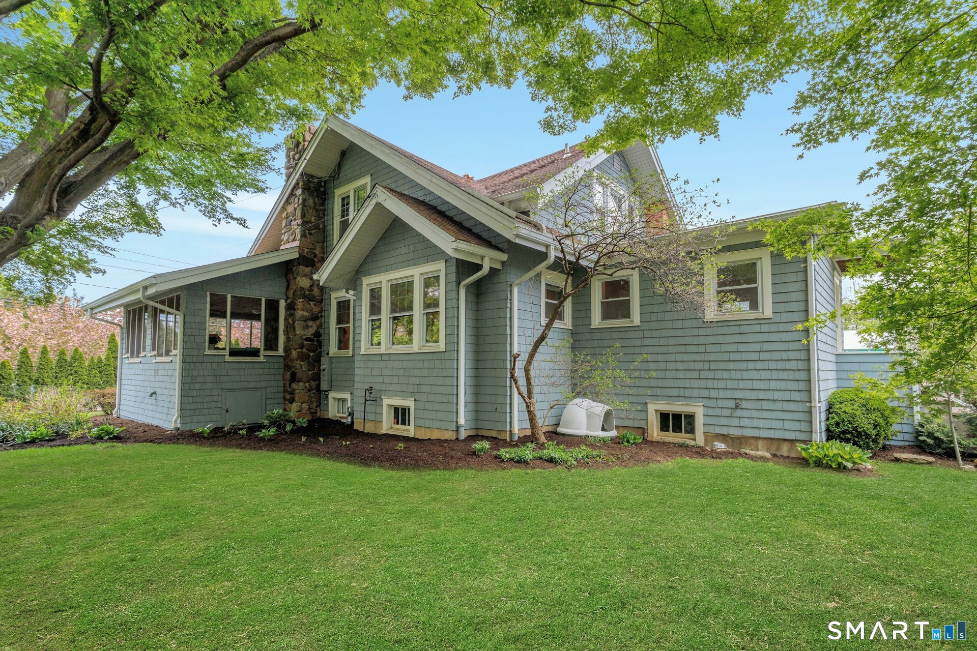 56 Hubbard Avenue