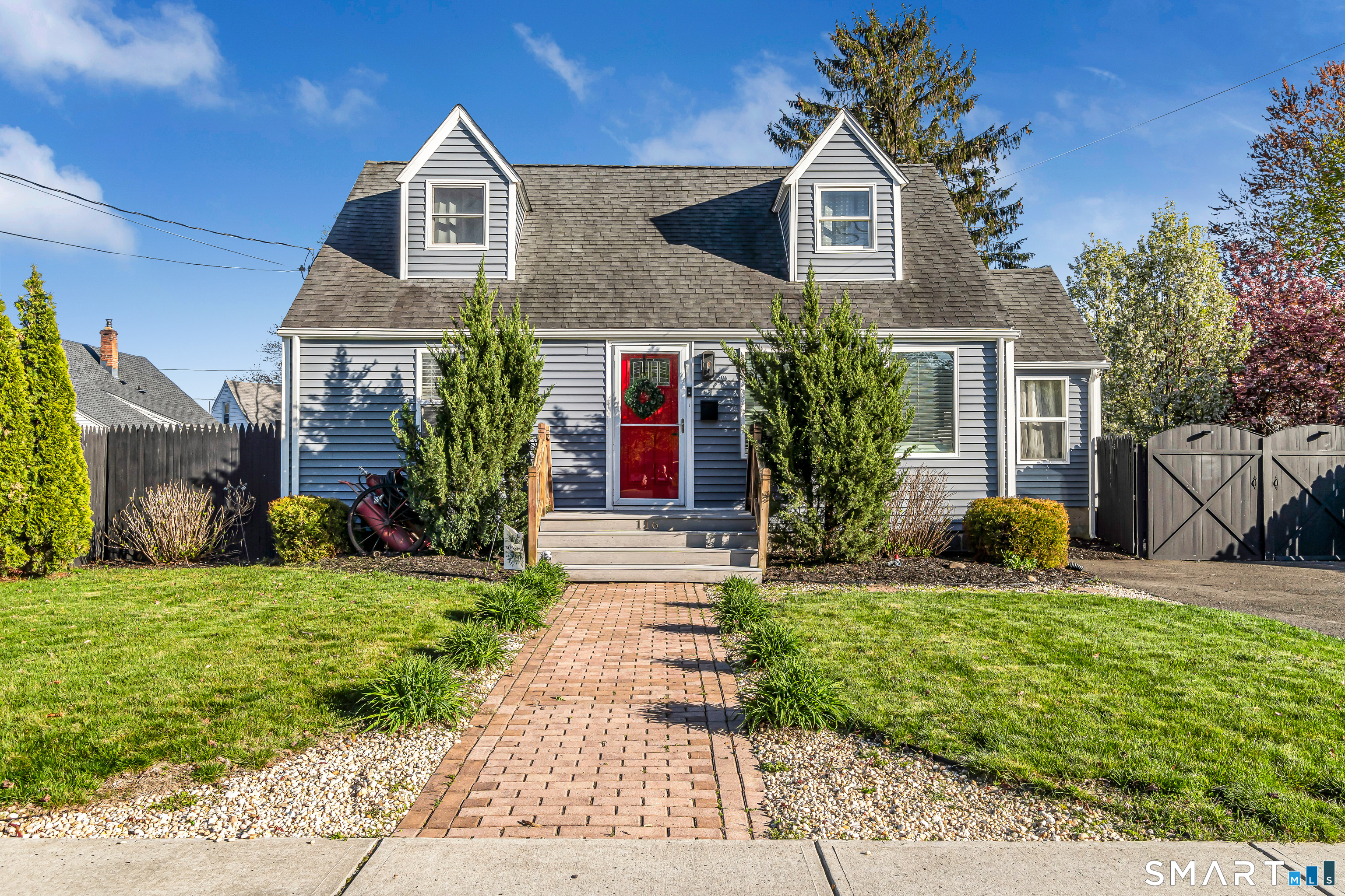 116 Meadowside Road