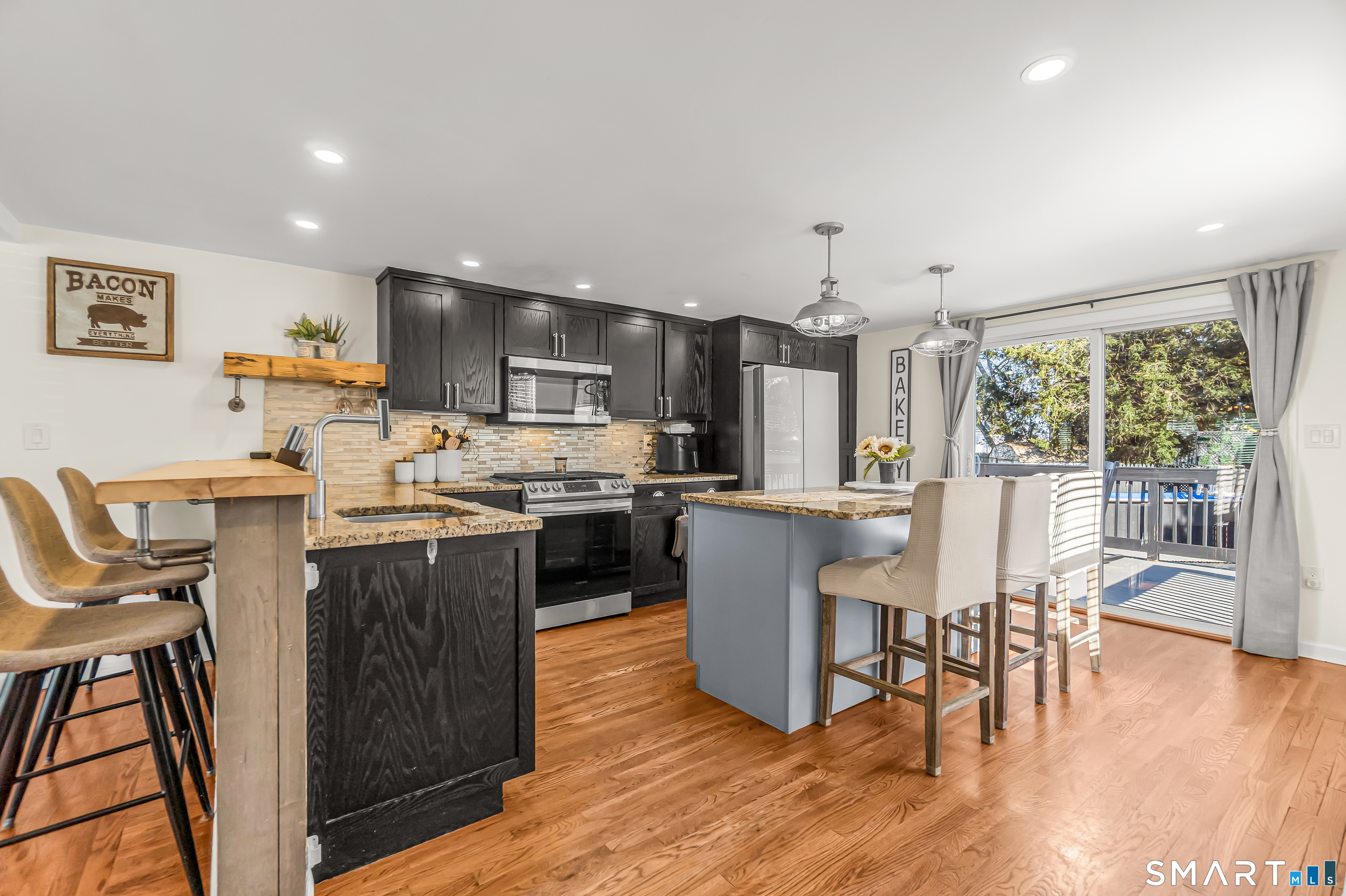 116 Meadowside Road