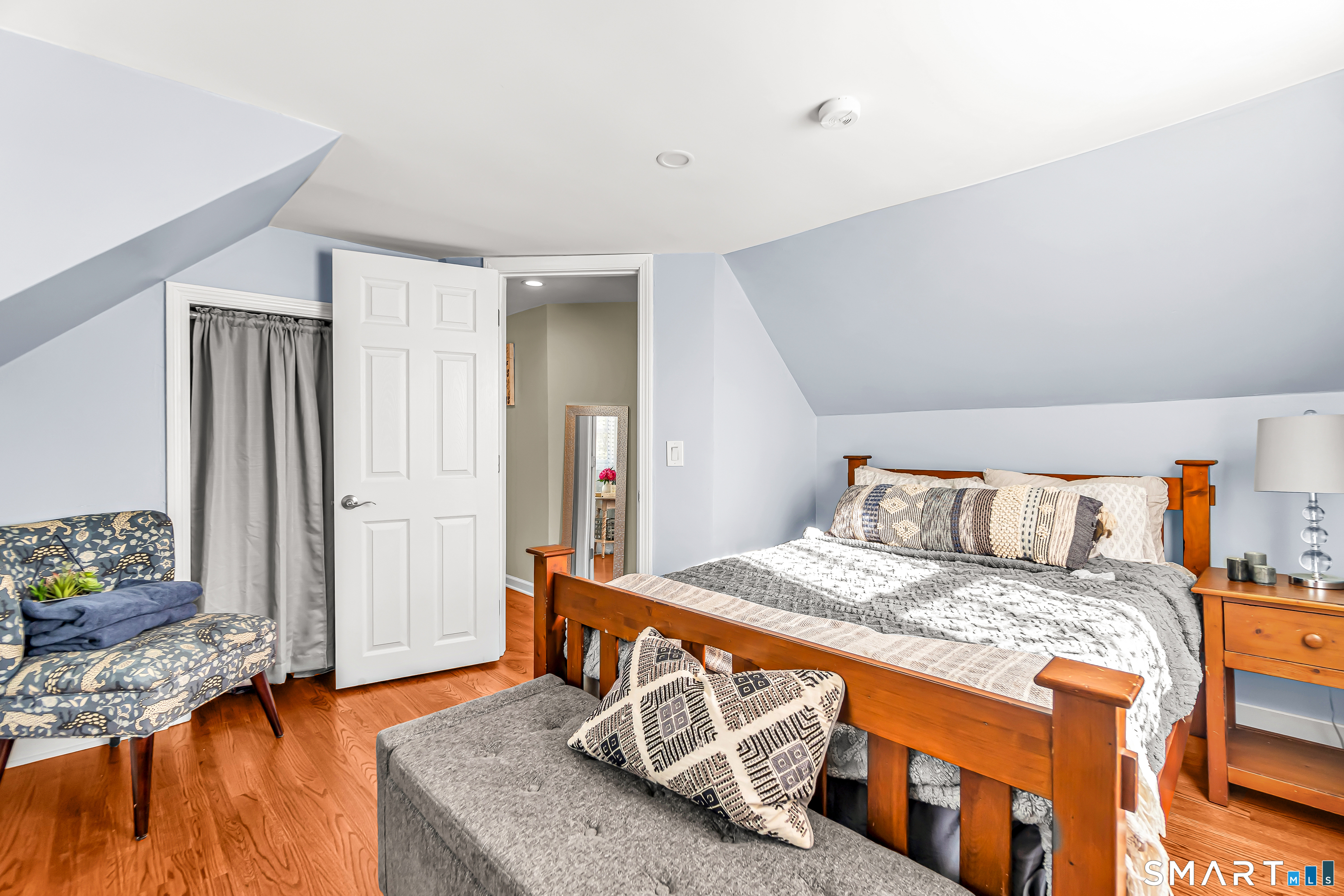116 Meadowside Road