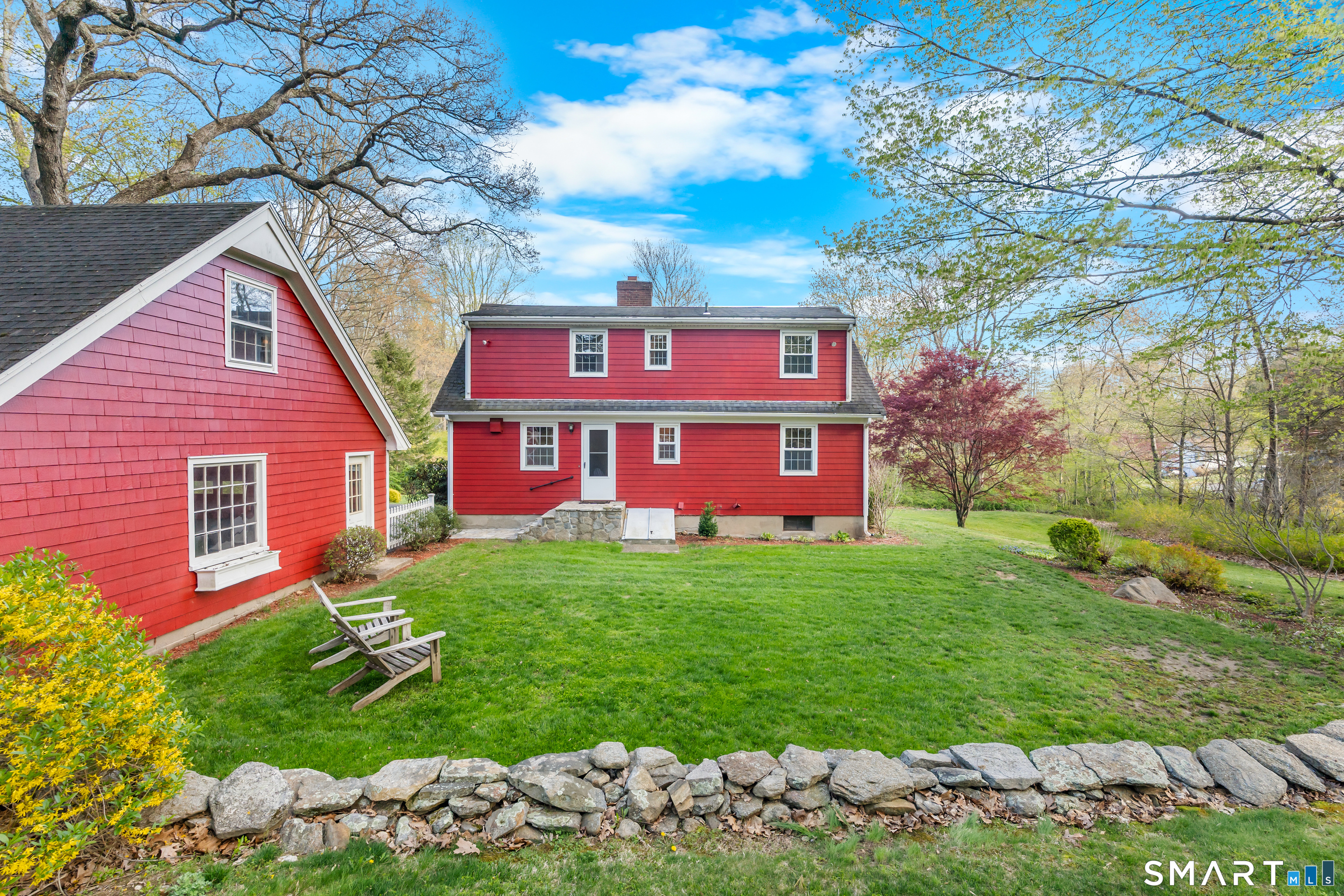 27 Valley Road