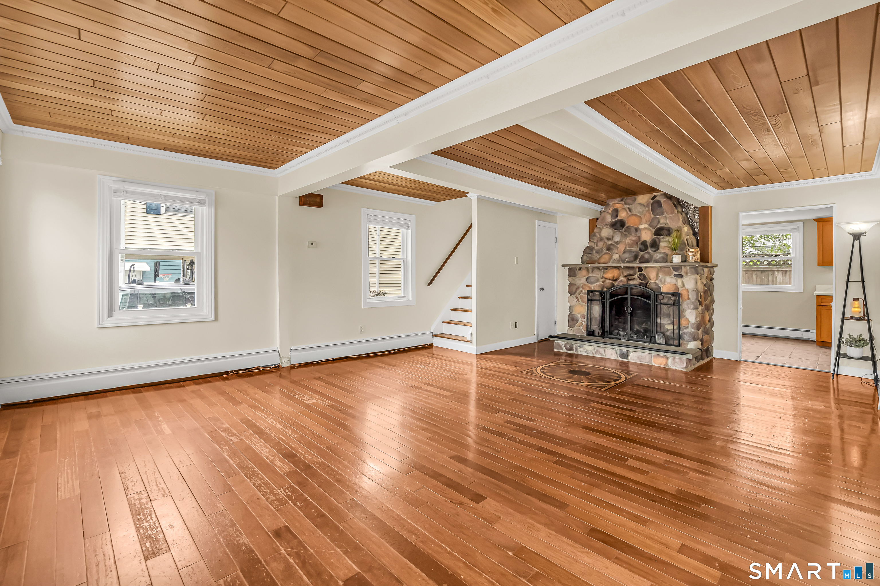 106 Hawley Avenue