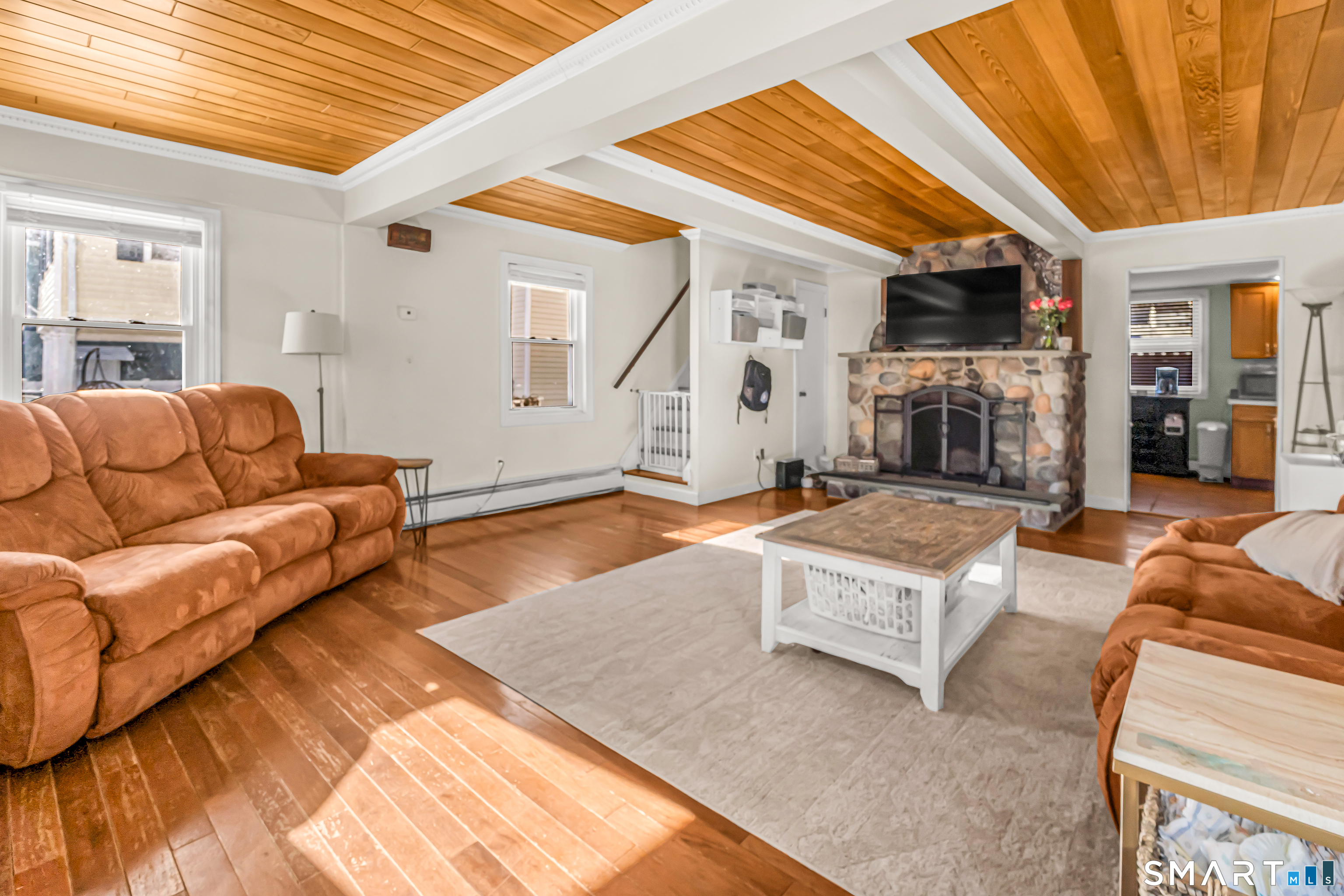 106 Hawley Avenue