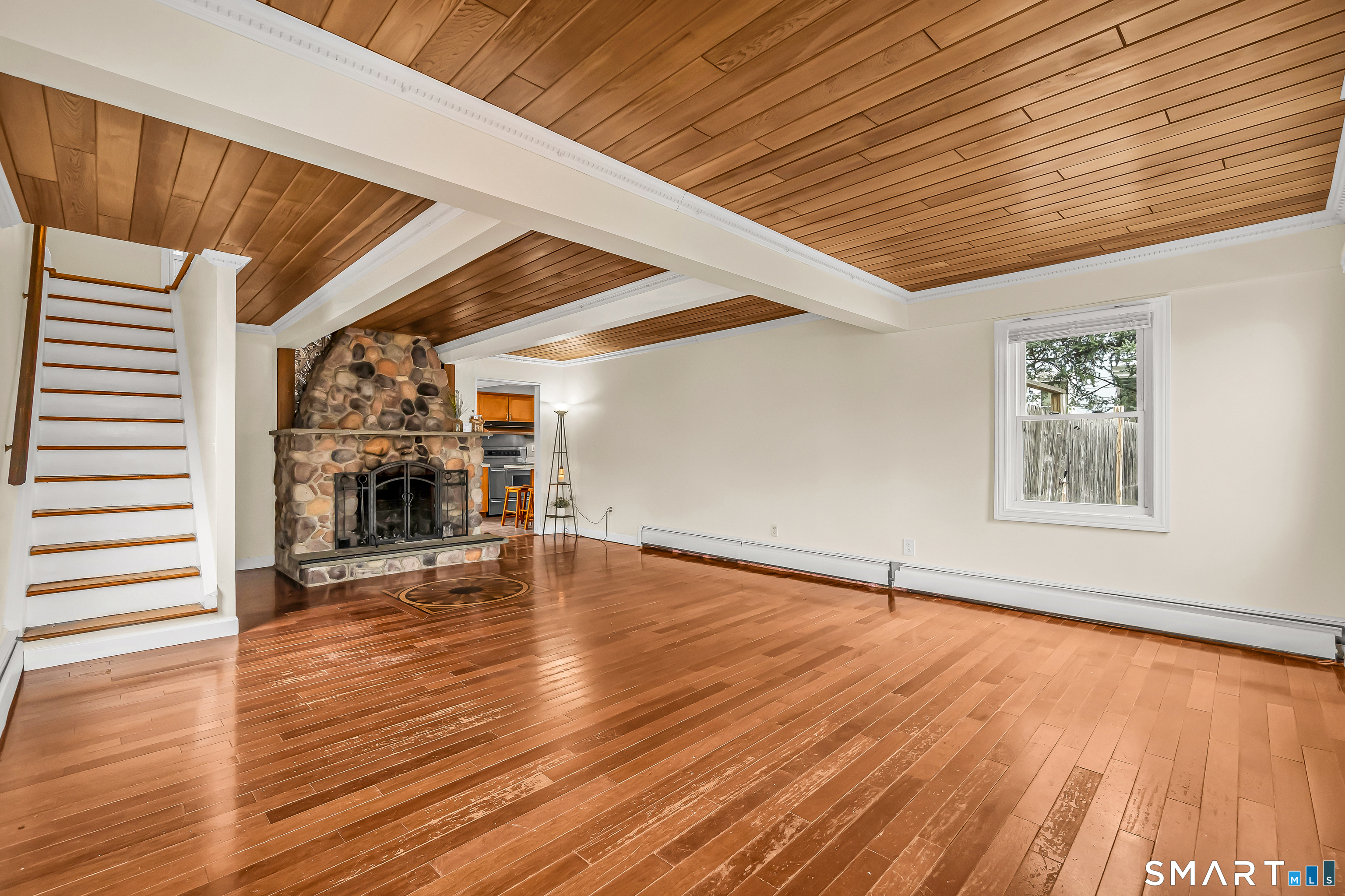 106 Hawley Avenue