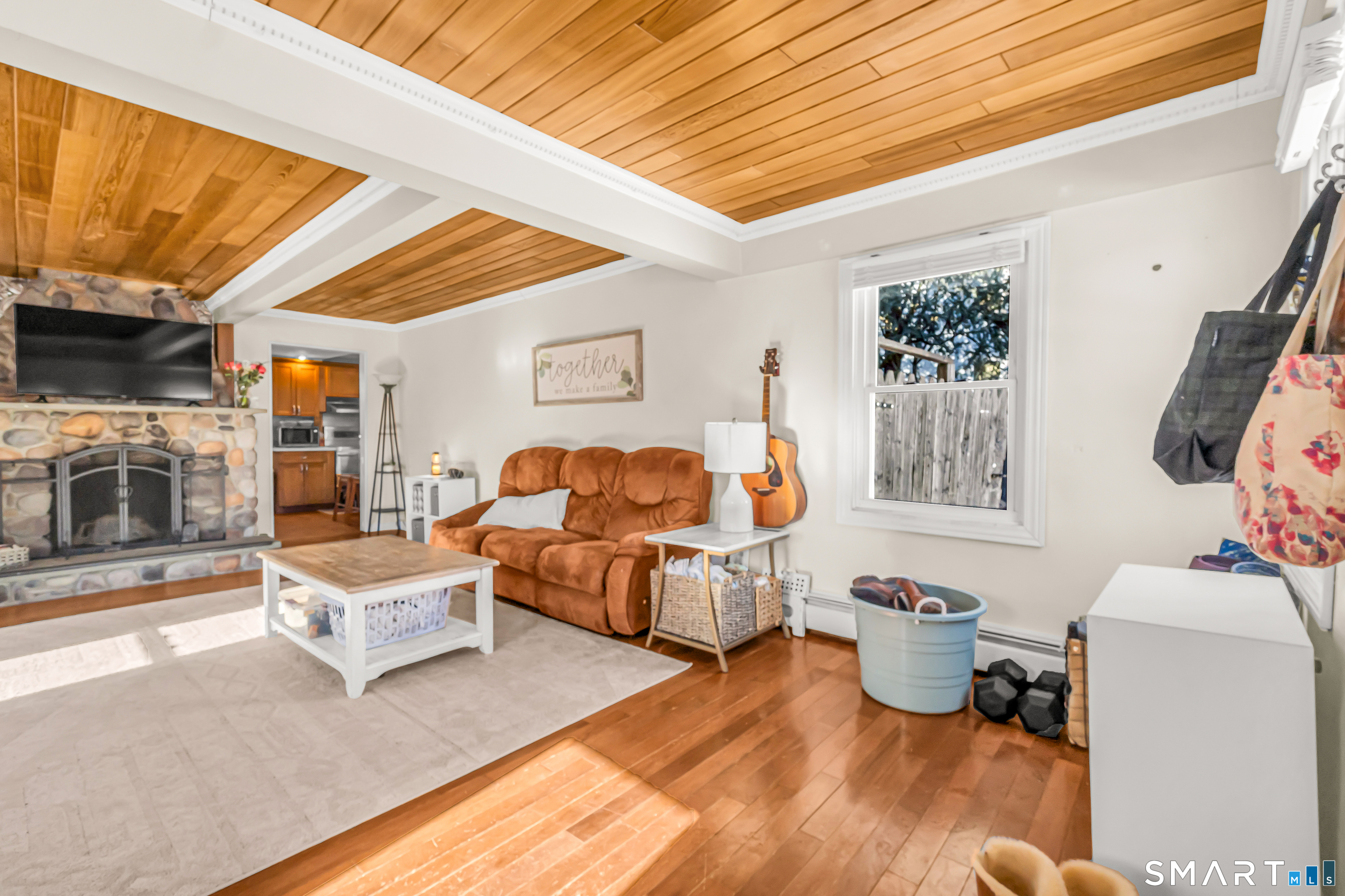 106 Hawley Avenue