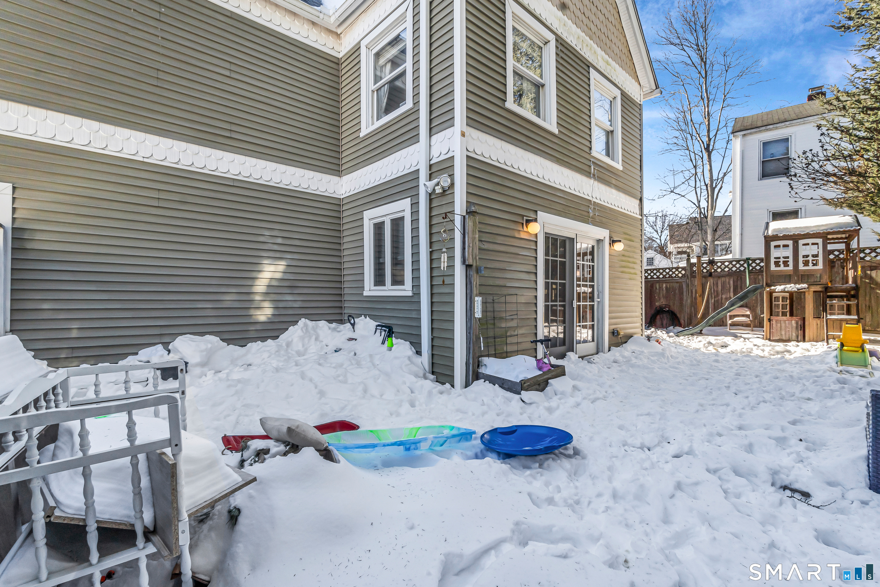 106 Hawley Avenue