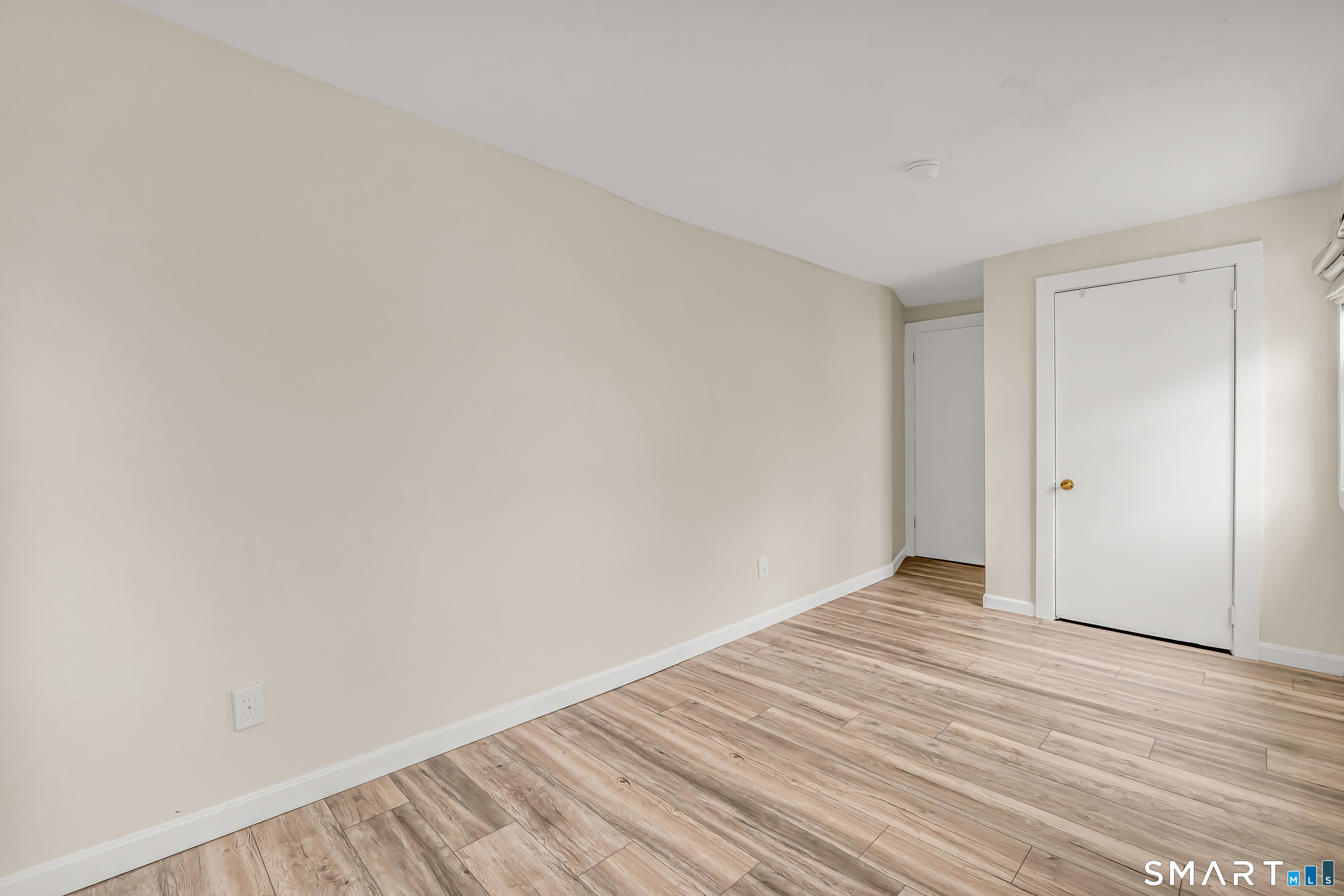 106 Hawley Avenue