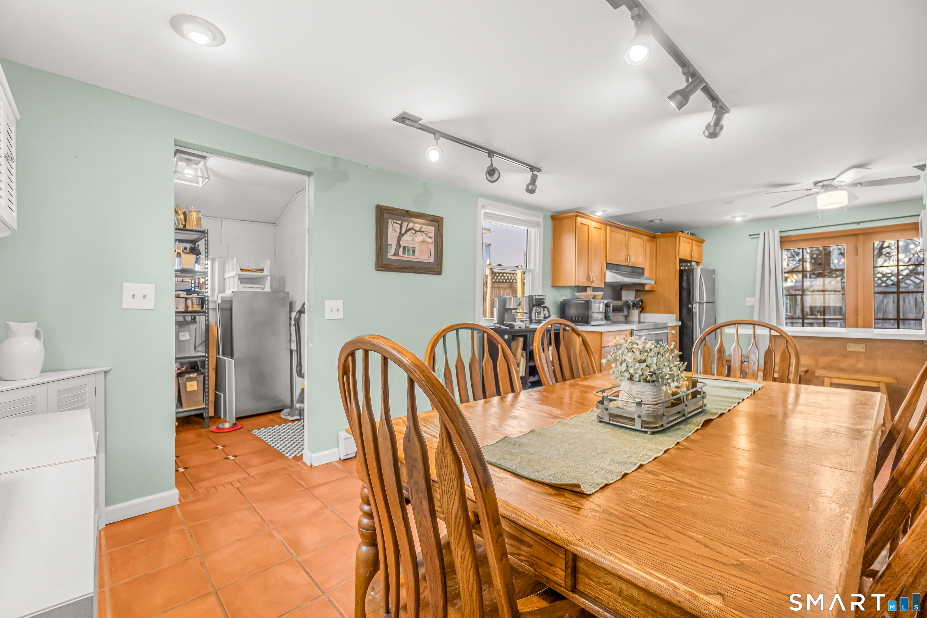 106 Hawley Avenue