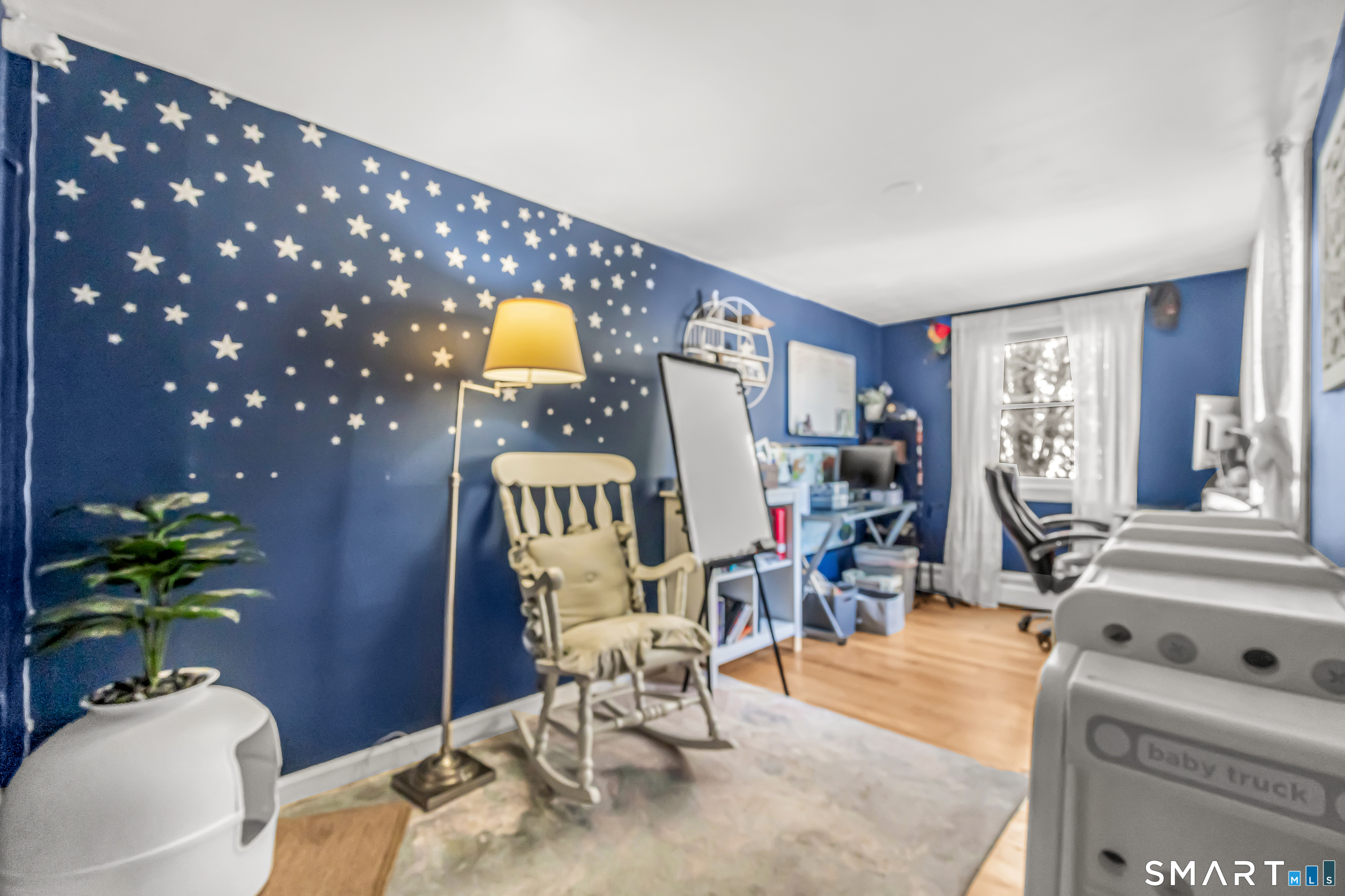 106 Hawley Avenue