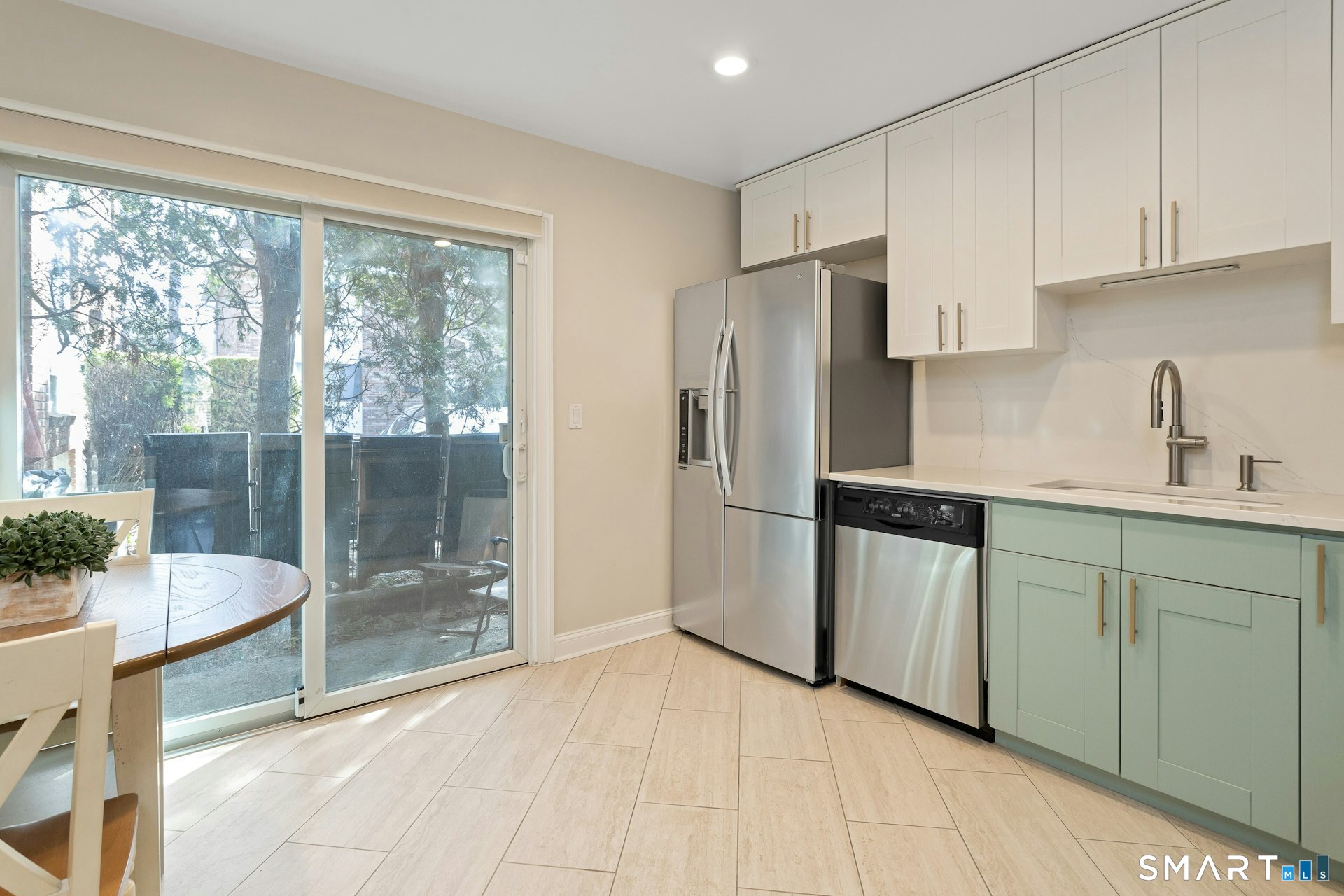 30 Maple Tree Avenue B