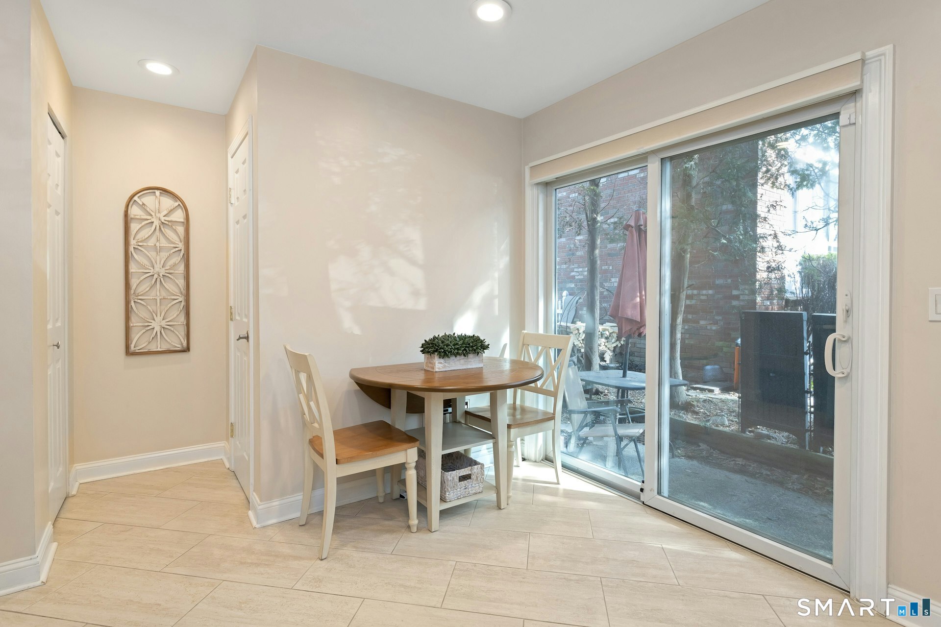 30 Maple Tree Avenue B