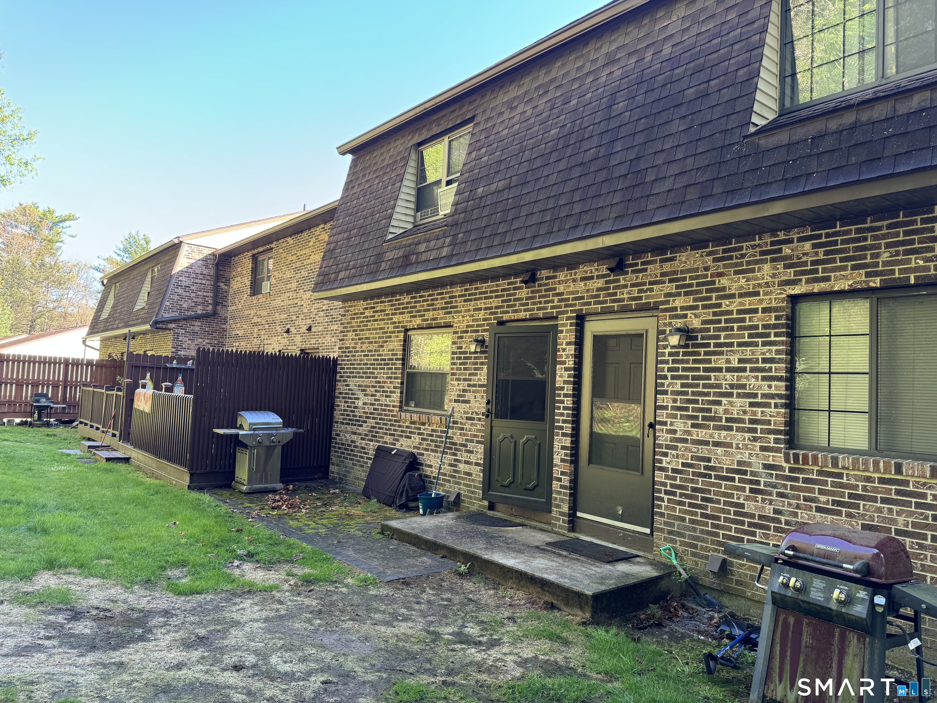 143 Pine Hill Road 2E