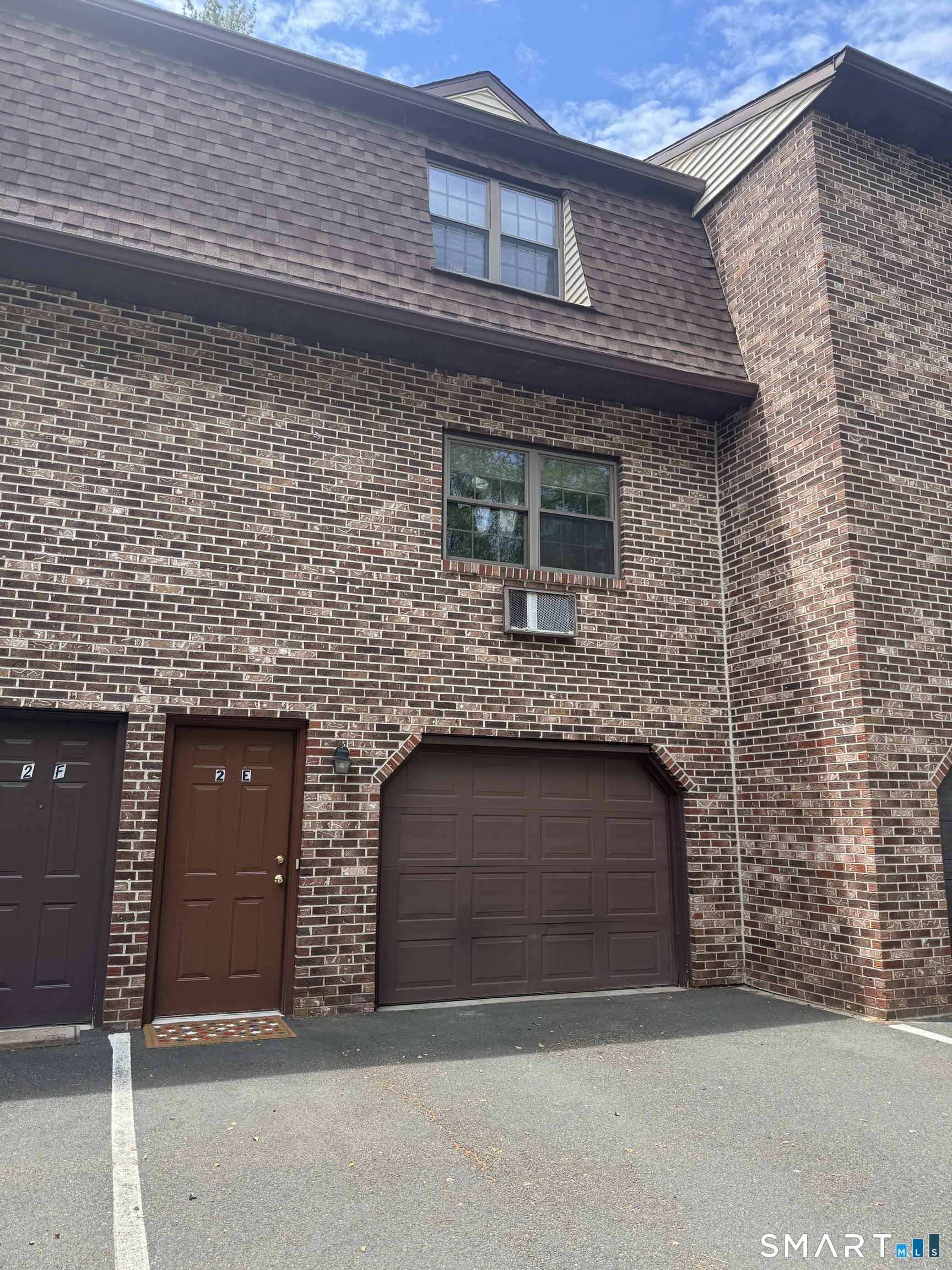 143 Pine Hill Road 2E