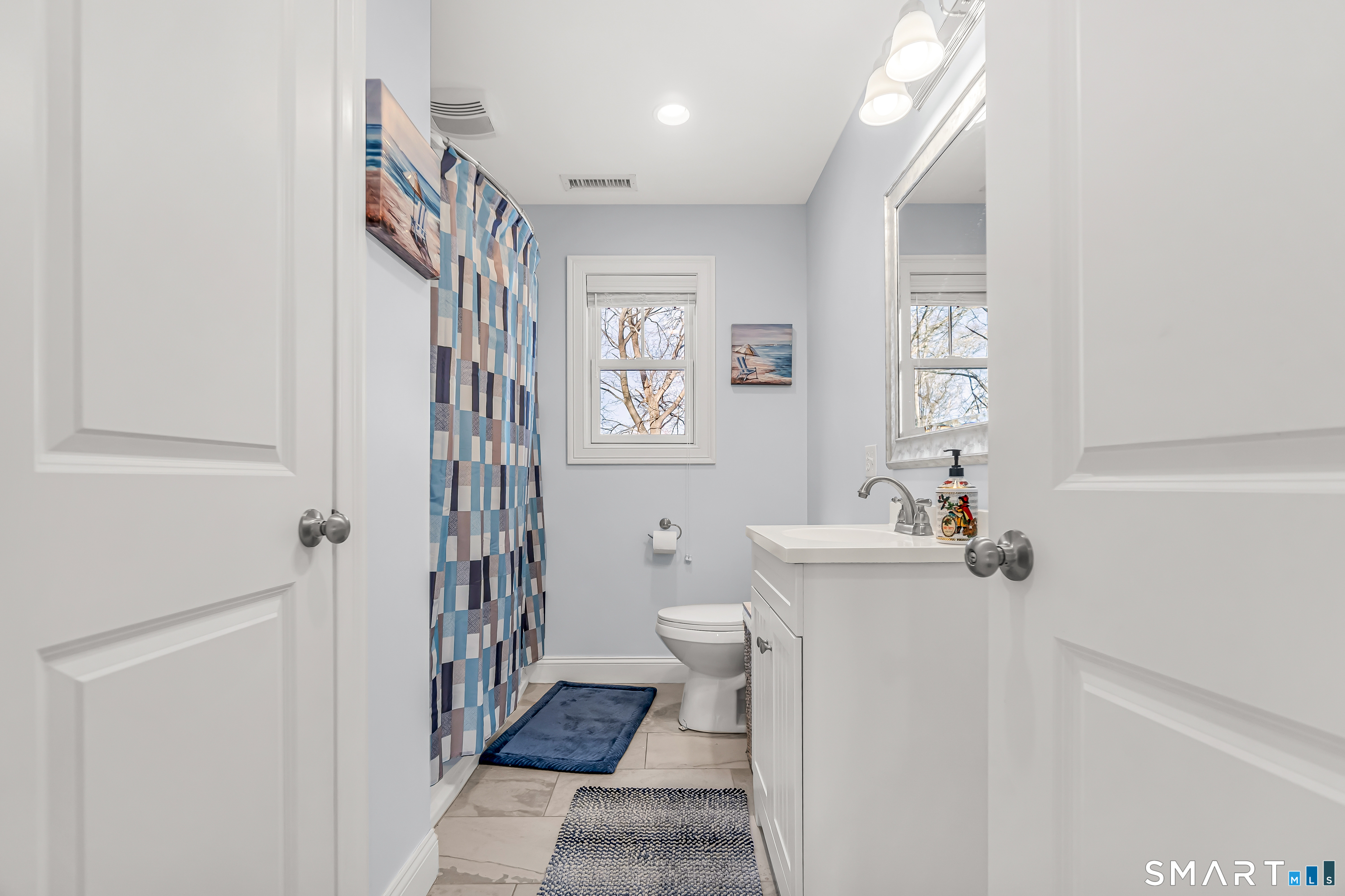 24 Anderson Avenue