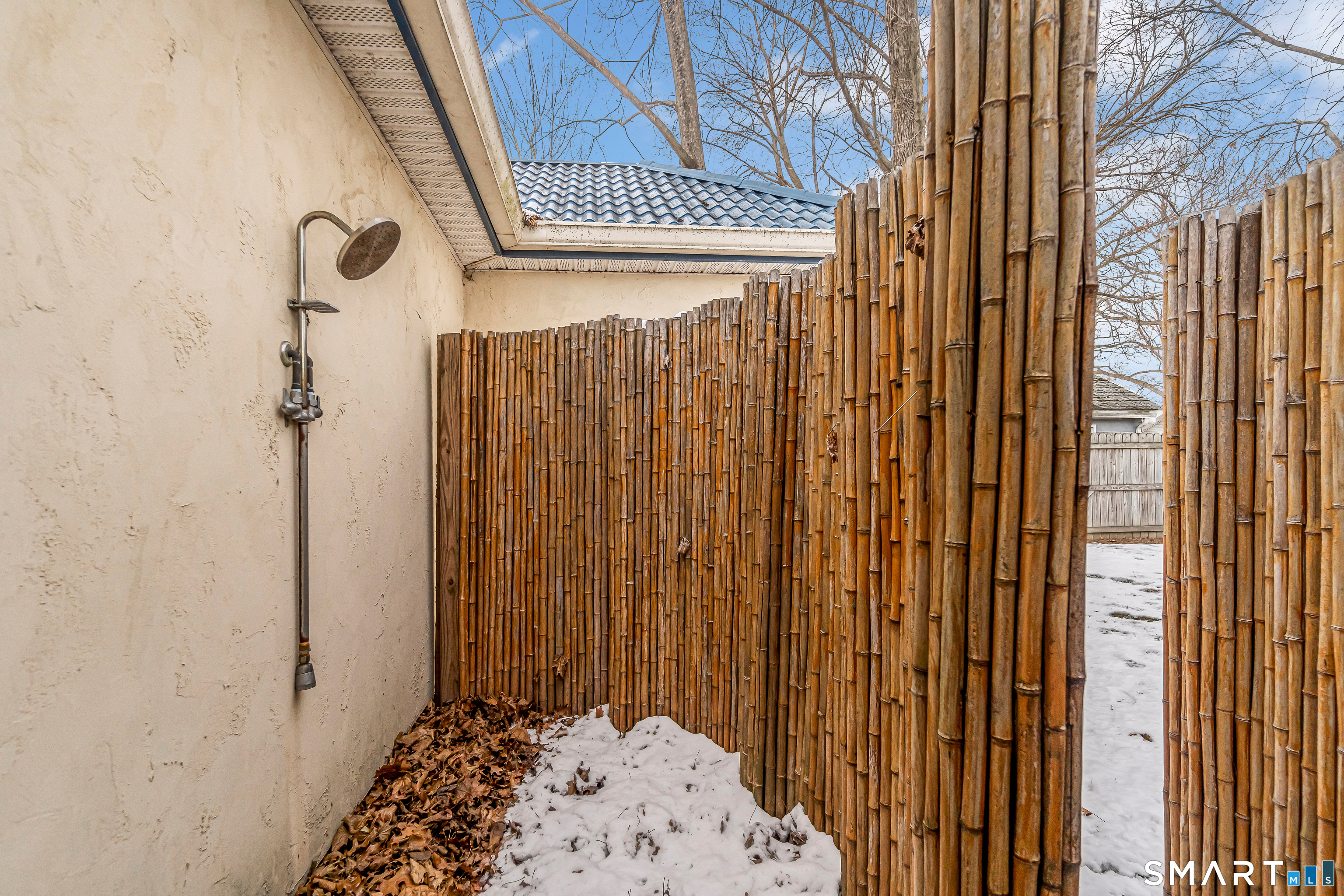 24 Anderson Avenue