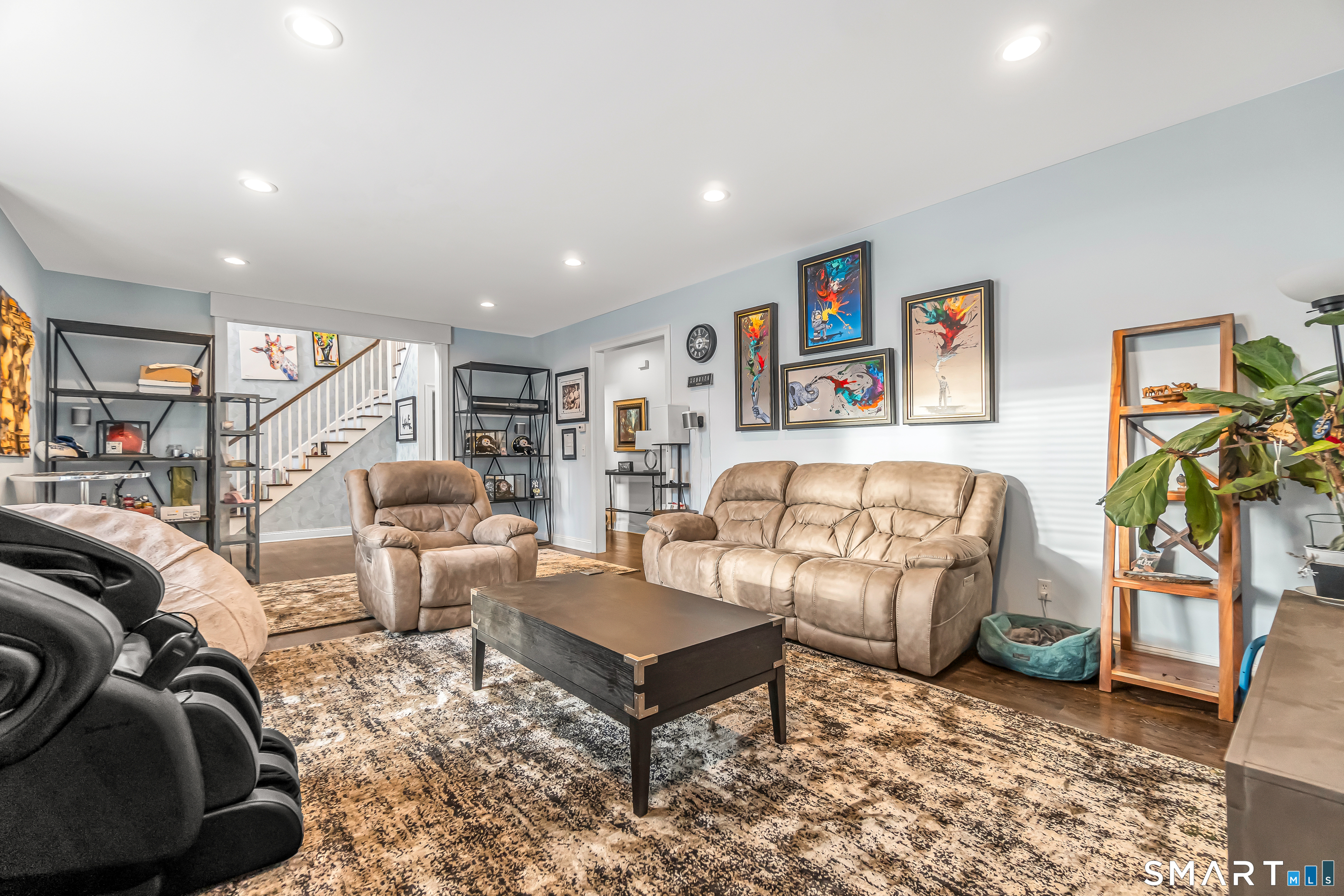 24 Anderson Avenue