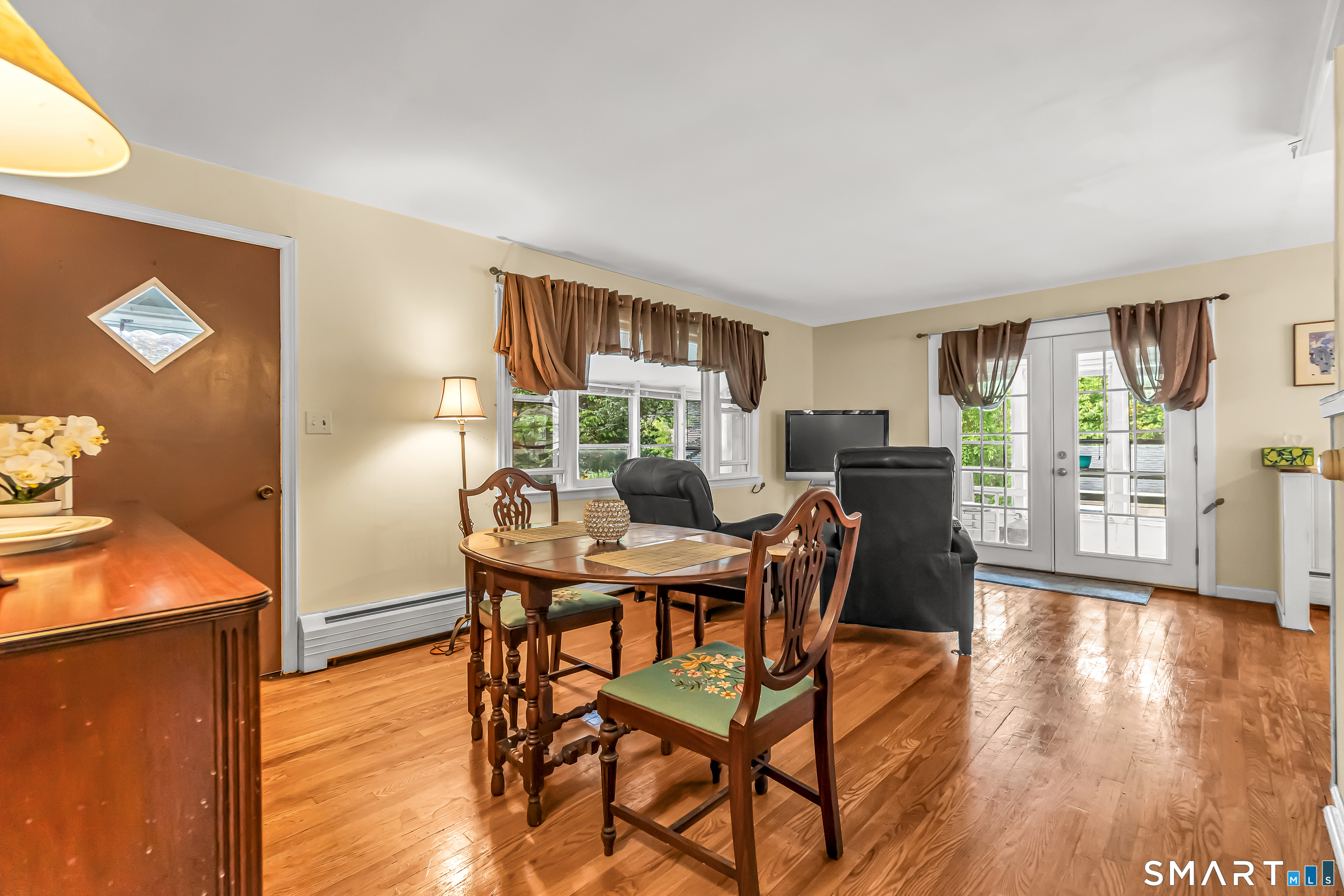 385 Roses Mill Road