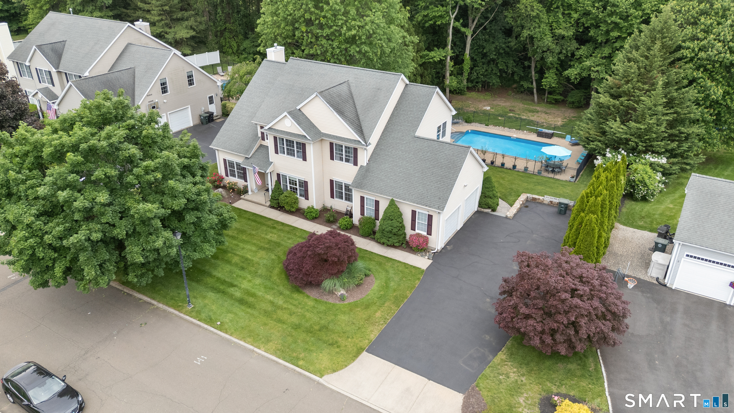 34 River Highlands Drive