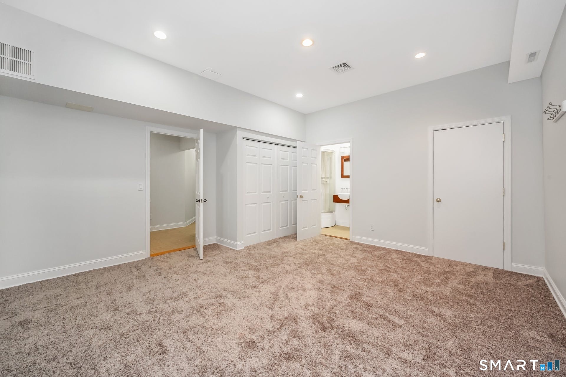 806 Hope Street 2