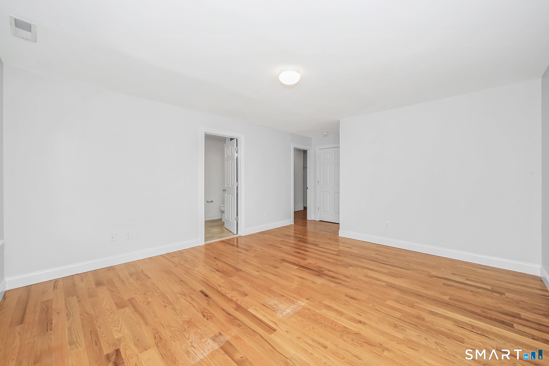 806 Hope Street 2