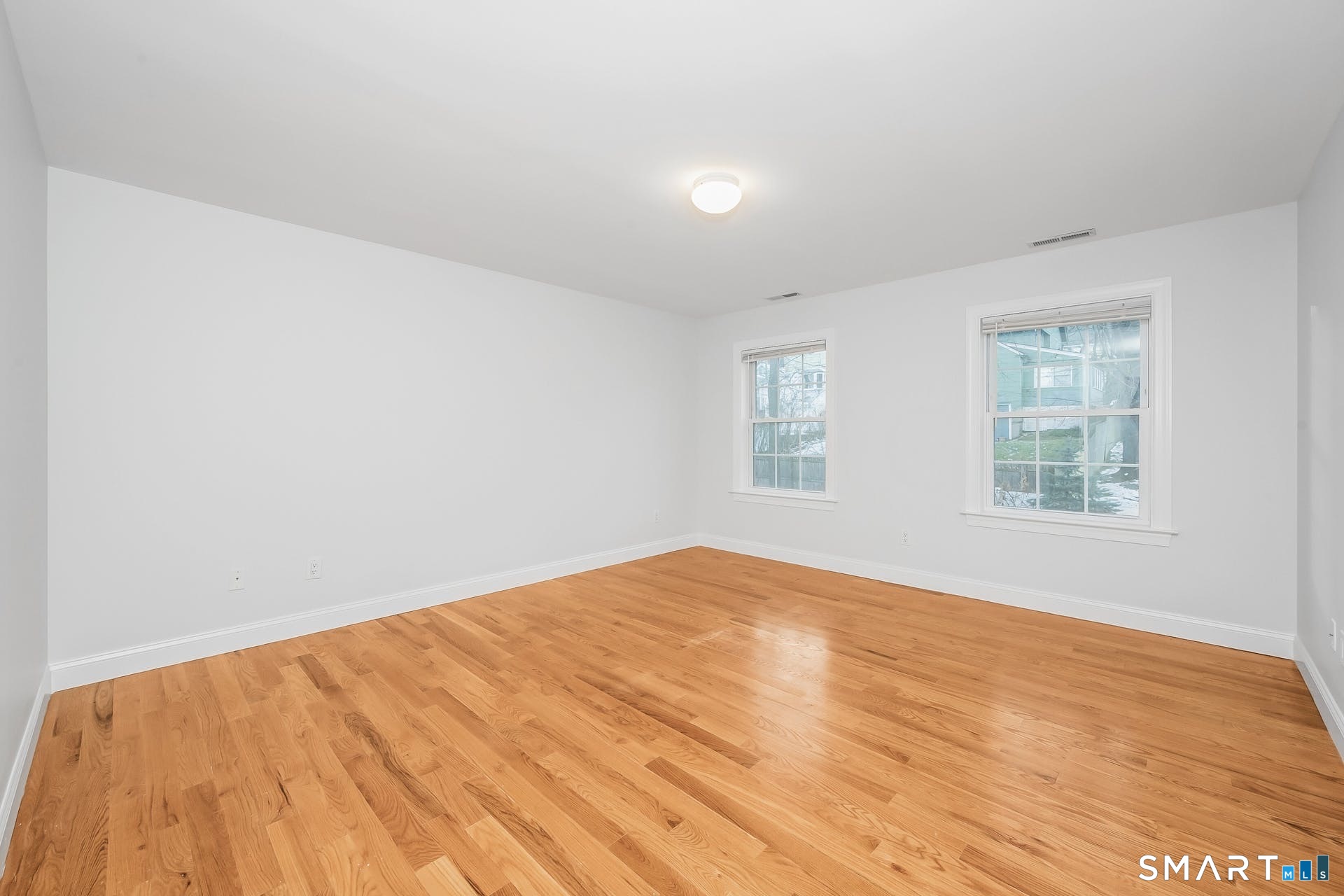 806 Hope Street 2