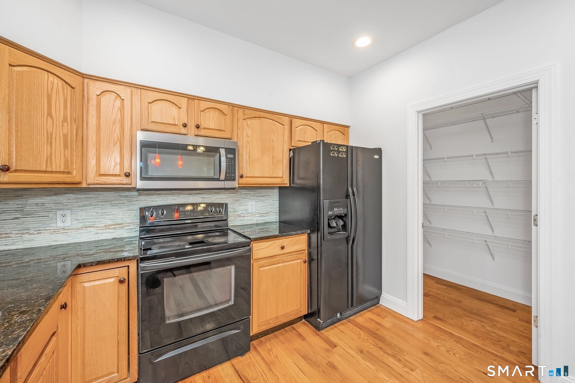 806 Hope Street 2