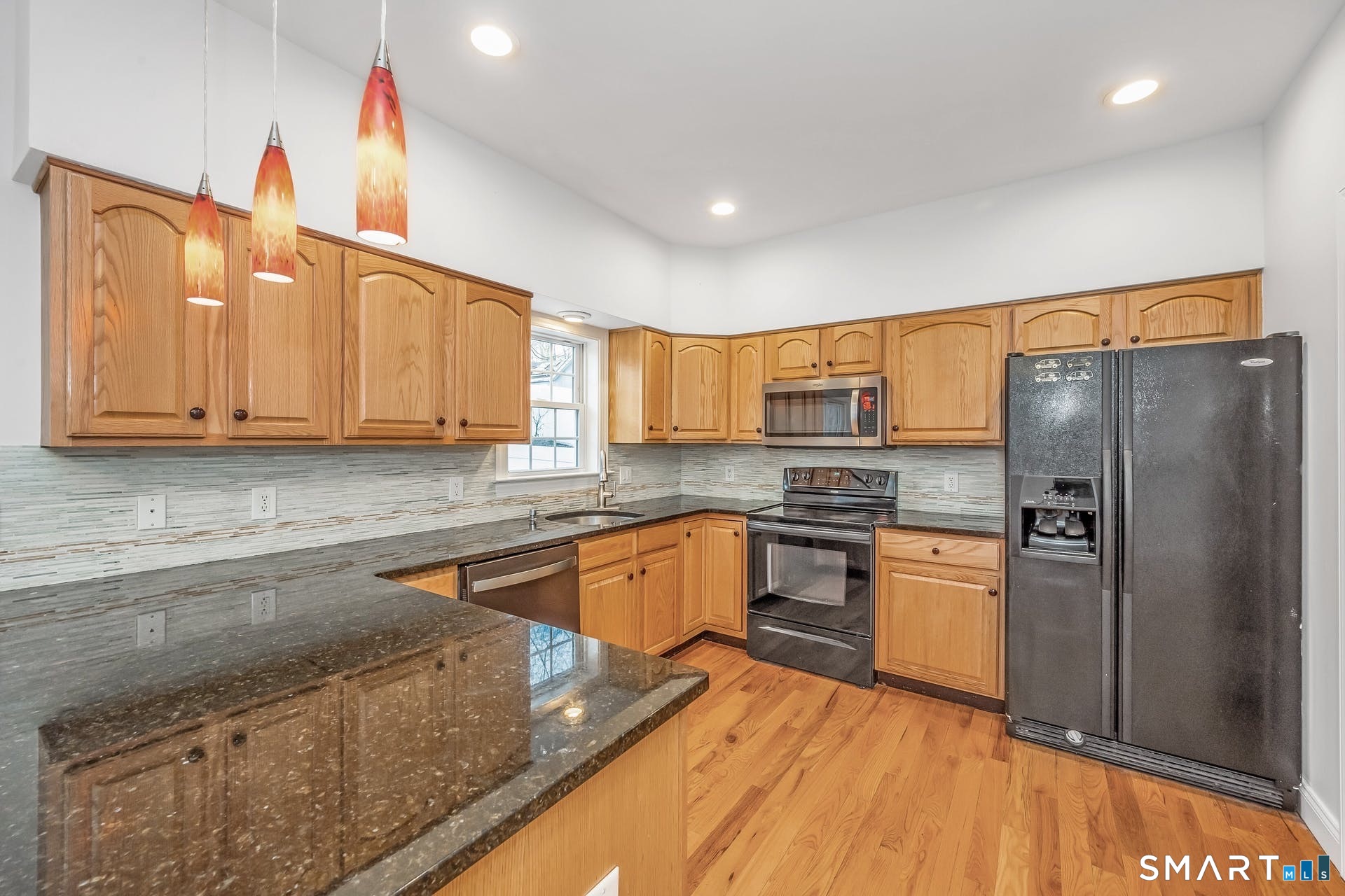 806 Hope Street 2