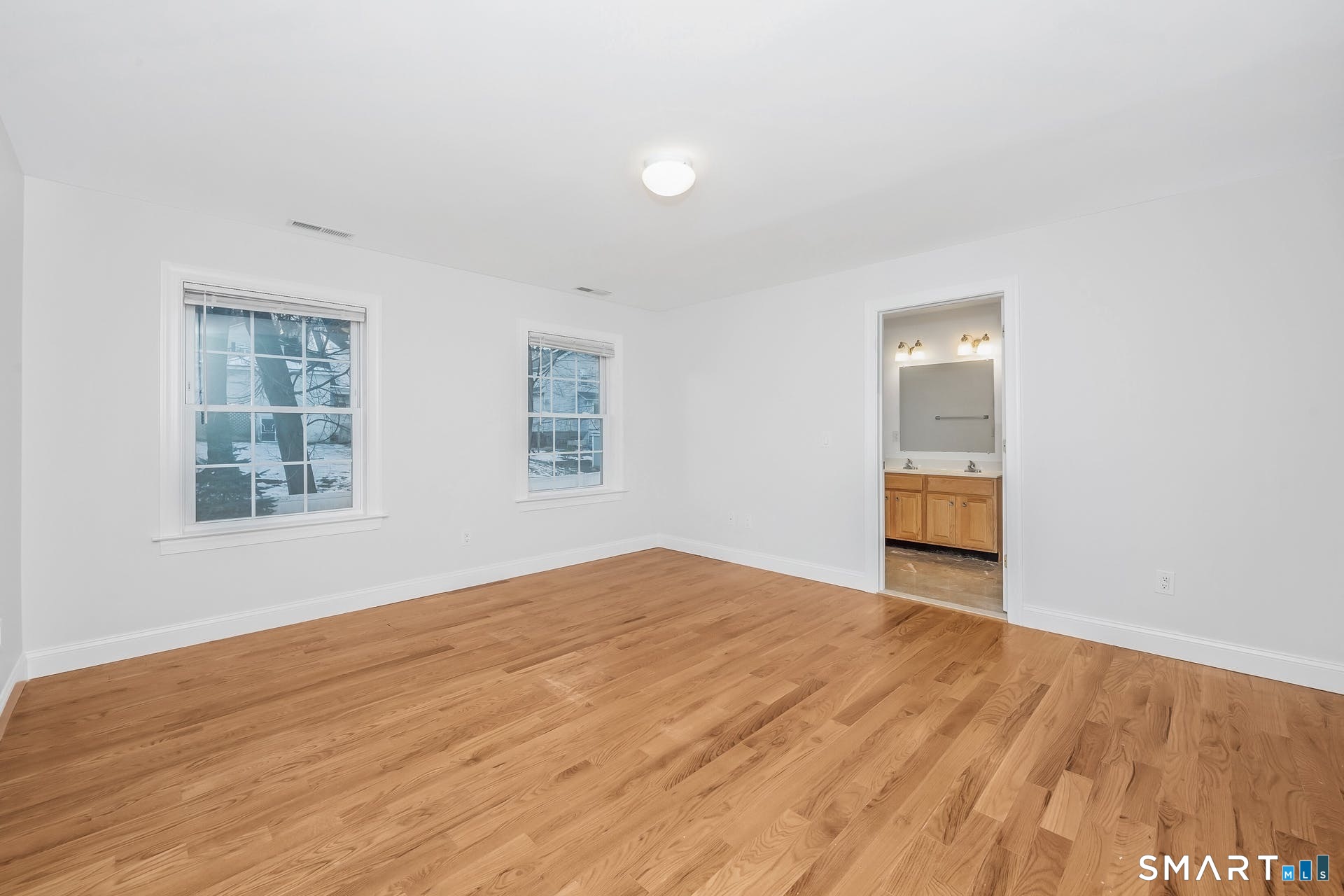 806 Hope Street 2