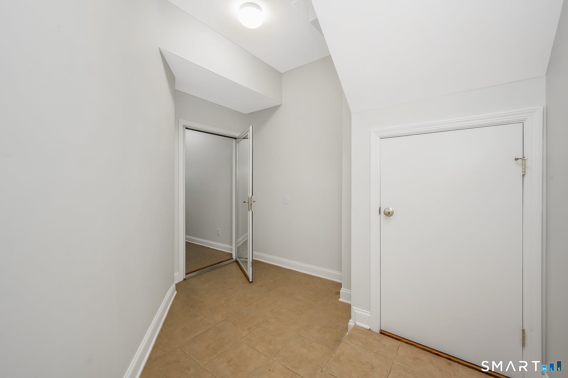 806 Hope Street 2