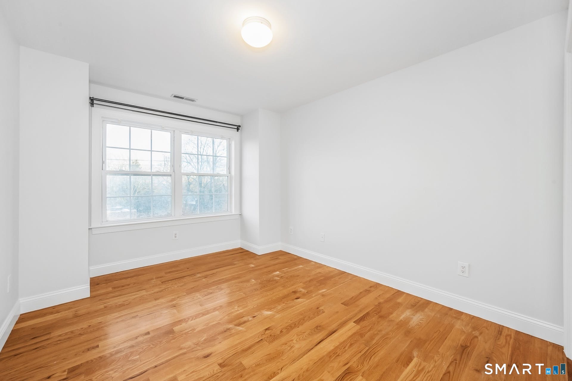 806 Hope Street 2