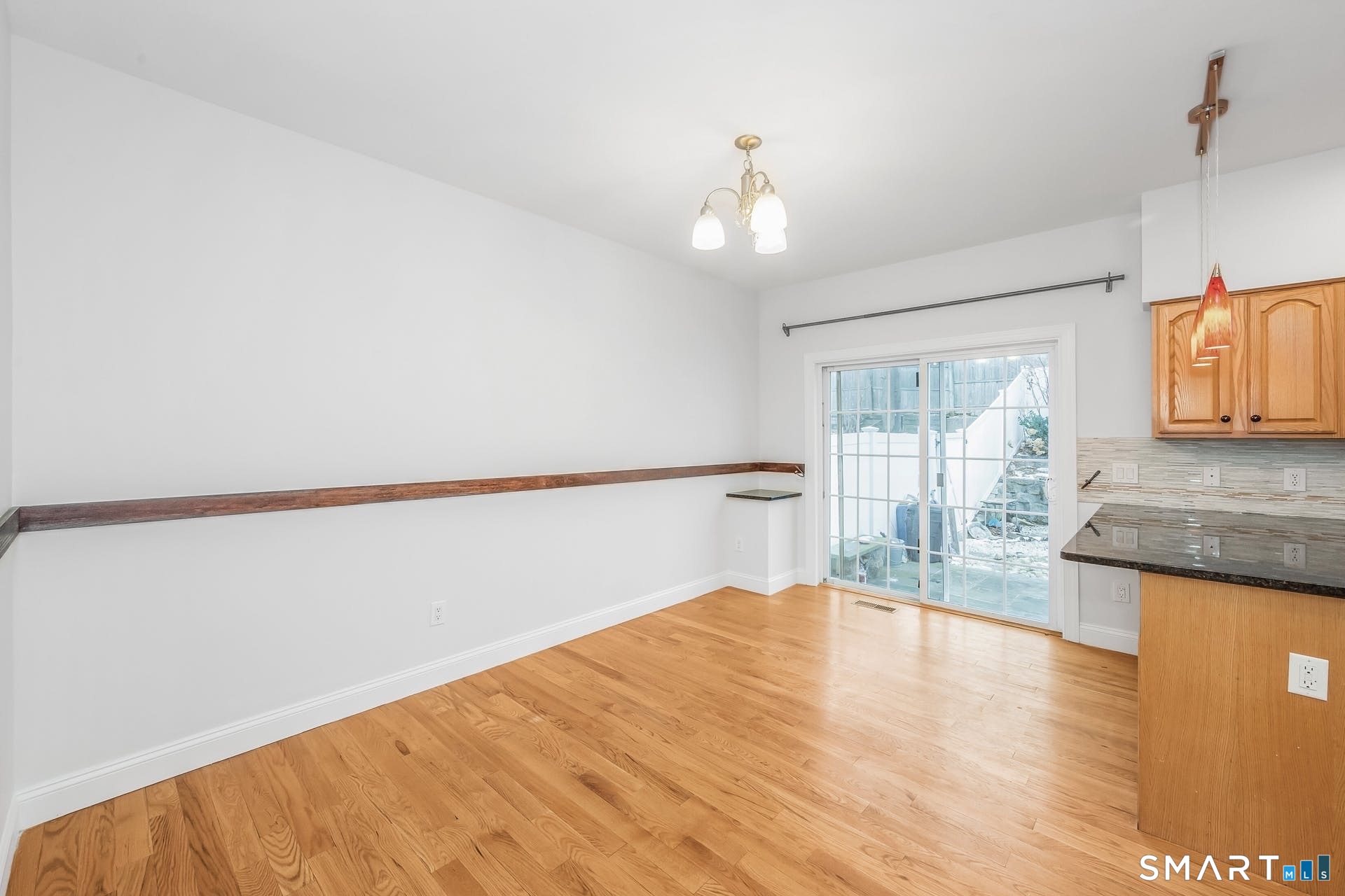806 Hope Street 2