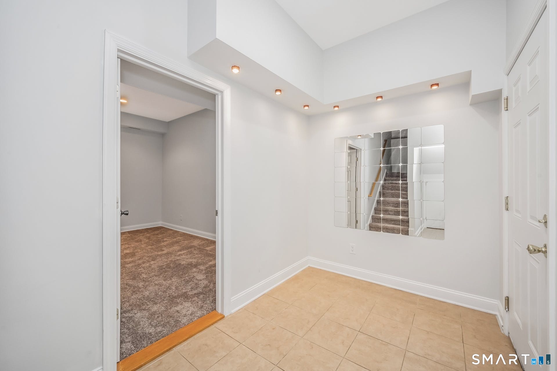 806 Hope Street 2