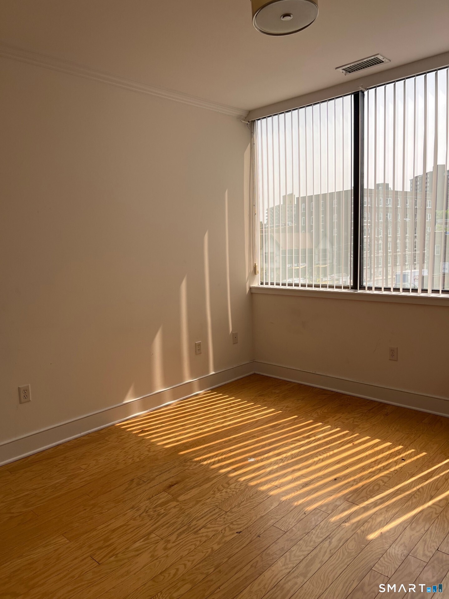 485 Summer Street Unit: 310