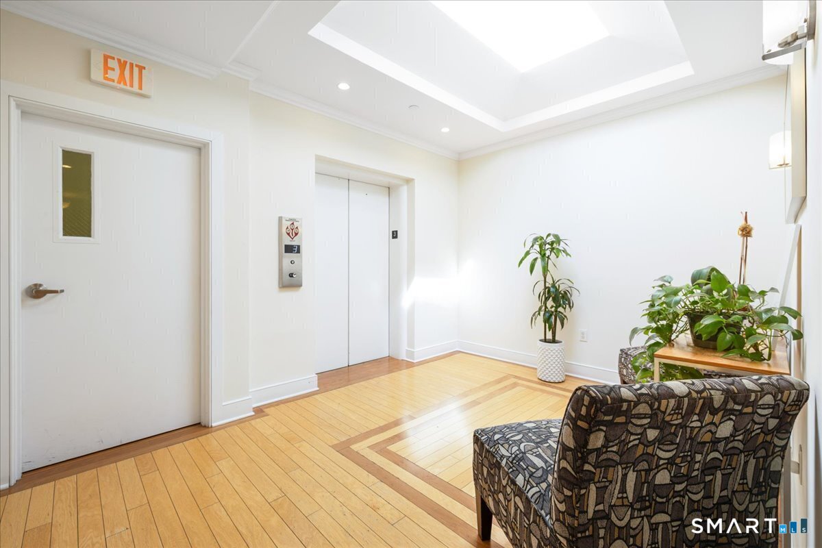 485 Summer Street Unit: 310