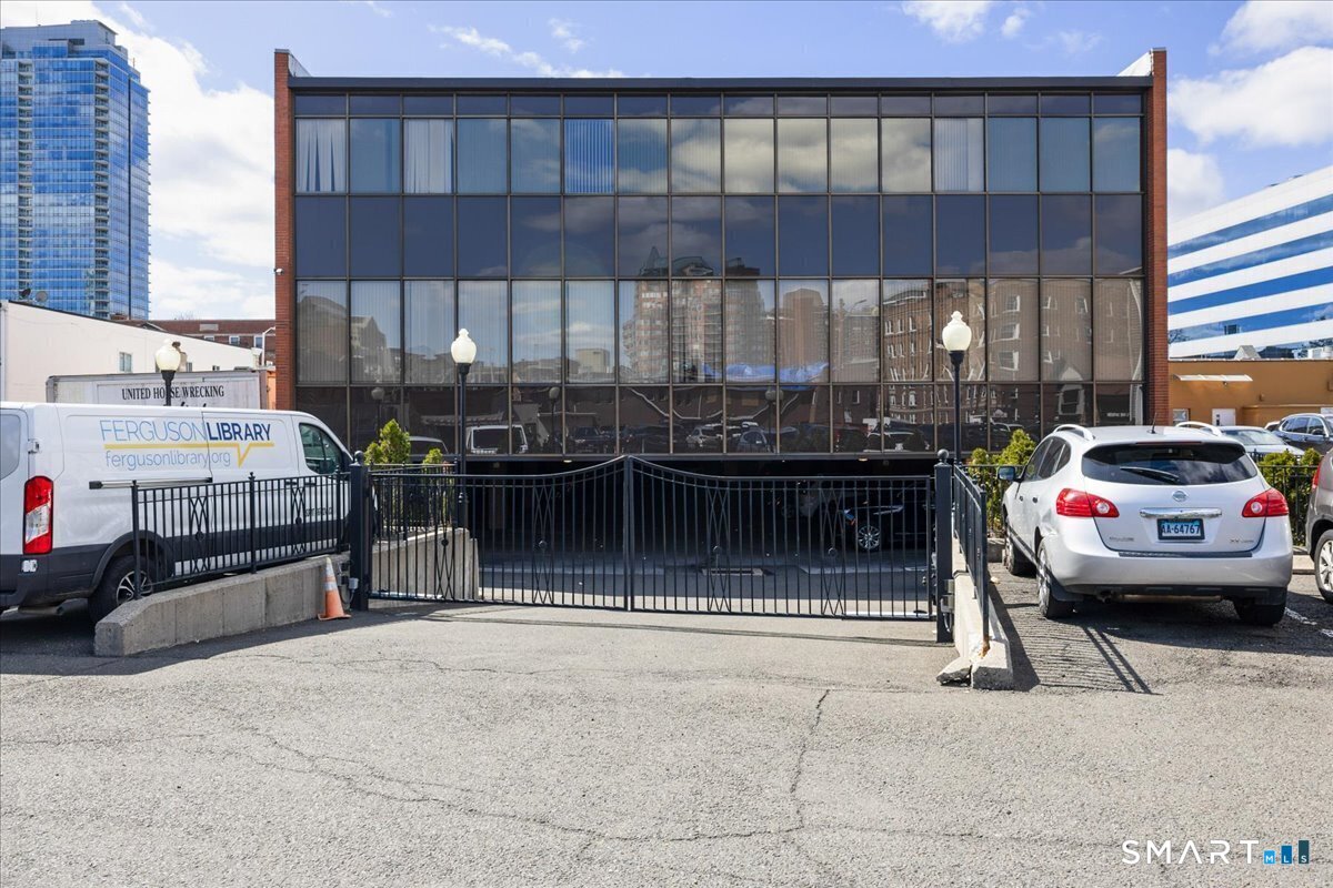 485 Summer Street Unit: 310