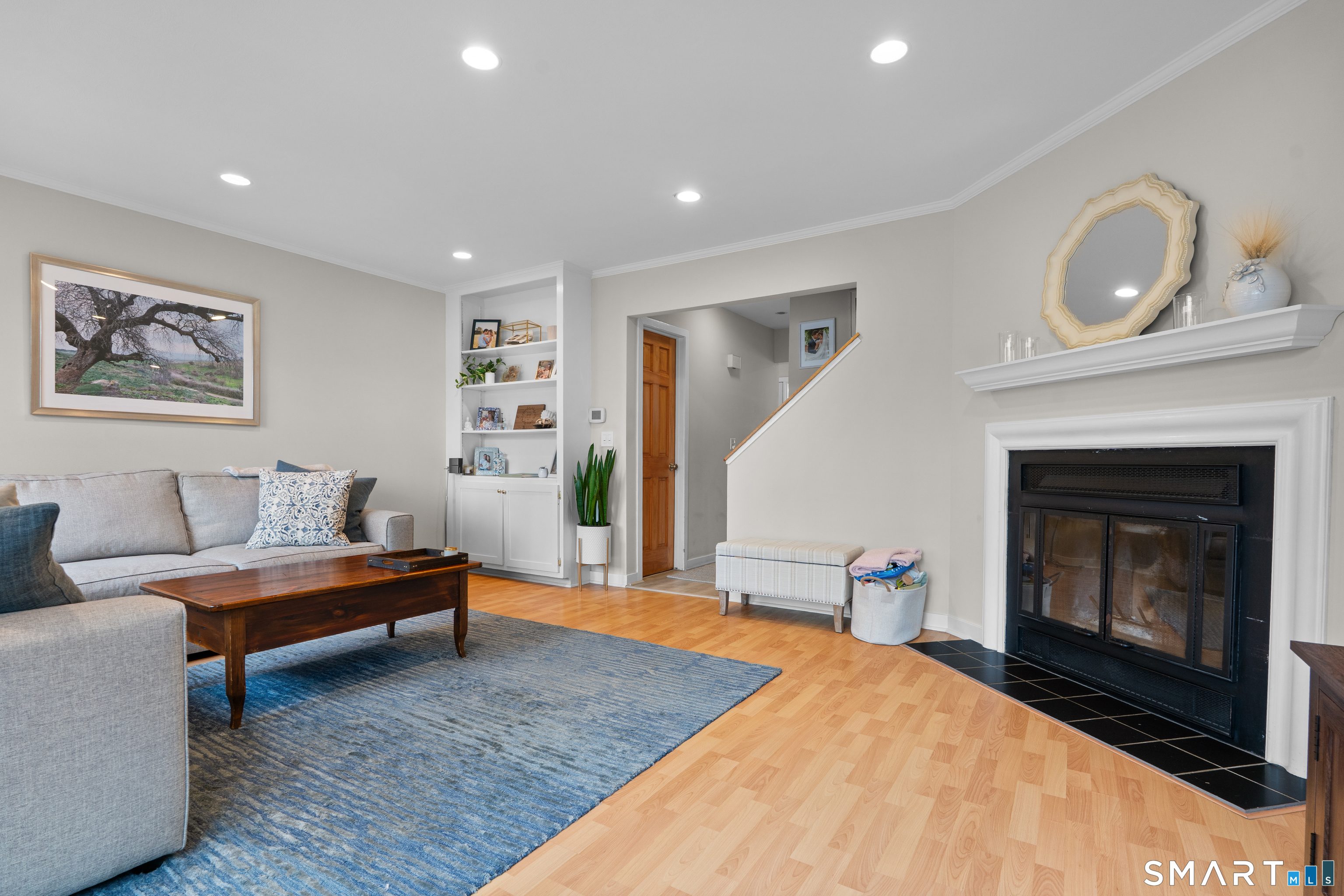 1463 Black Rock Turnpike Unit: 17